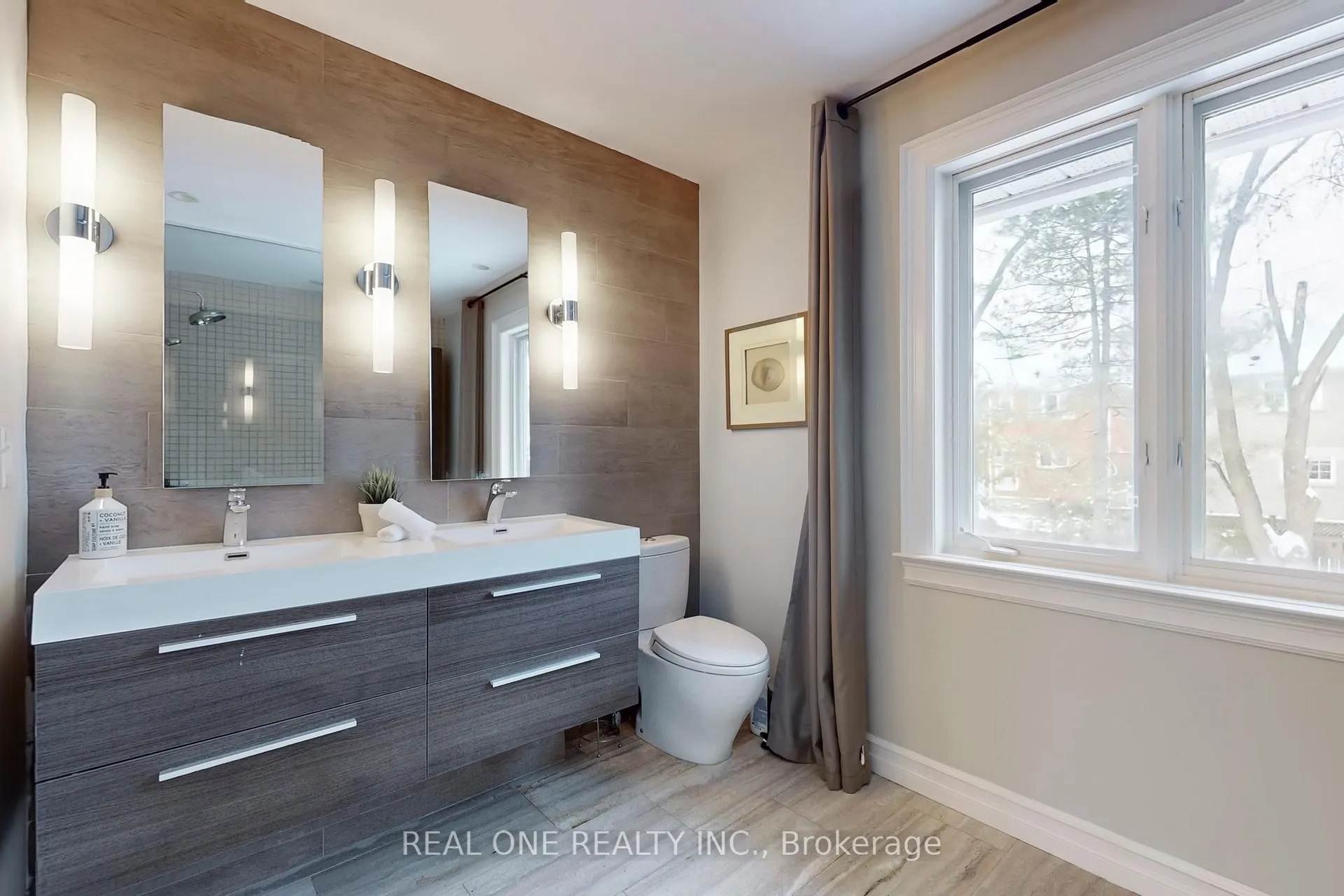 Photo 28 of 27 Aitken Circle, Markham, Unionville — HOMEH