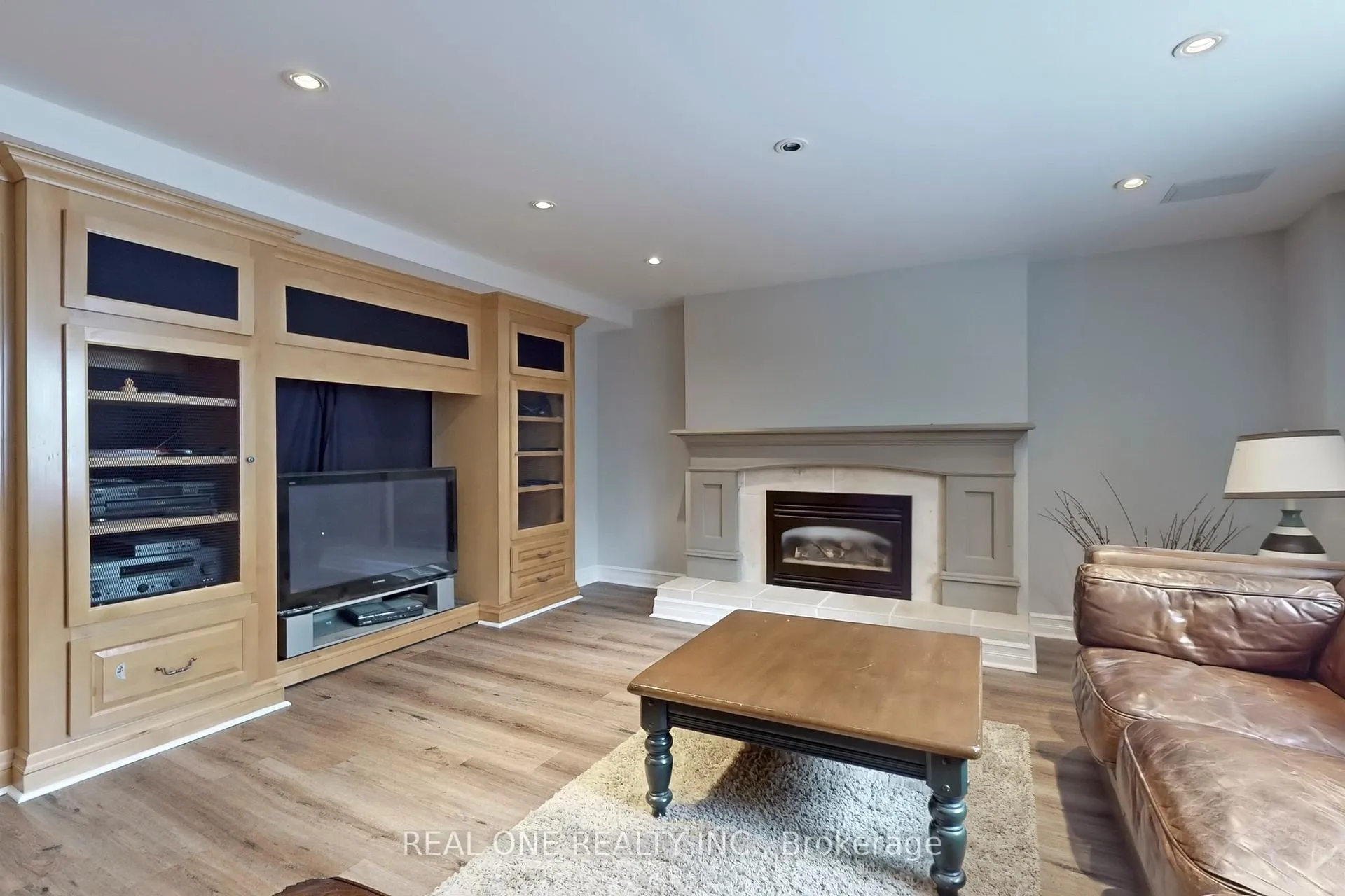Photo 43 of 27 Aitken Circle, Markham, Unionville — HOMEH