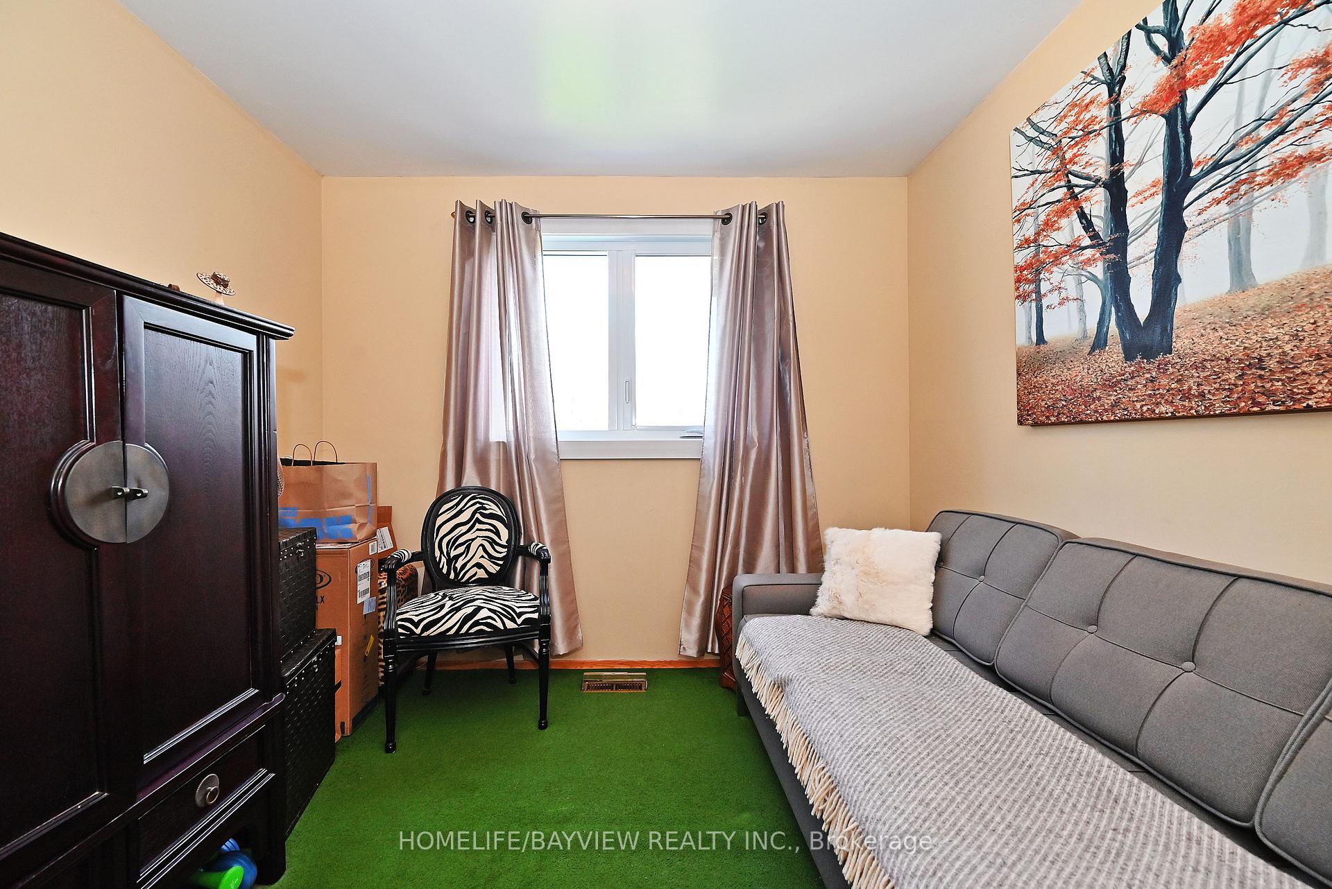 Photo 20 of 433 Brimorton Drive, Scarborough, Woburn — HOMEH