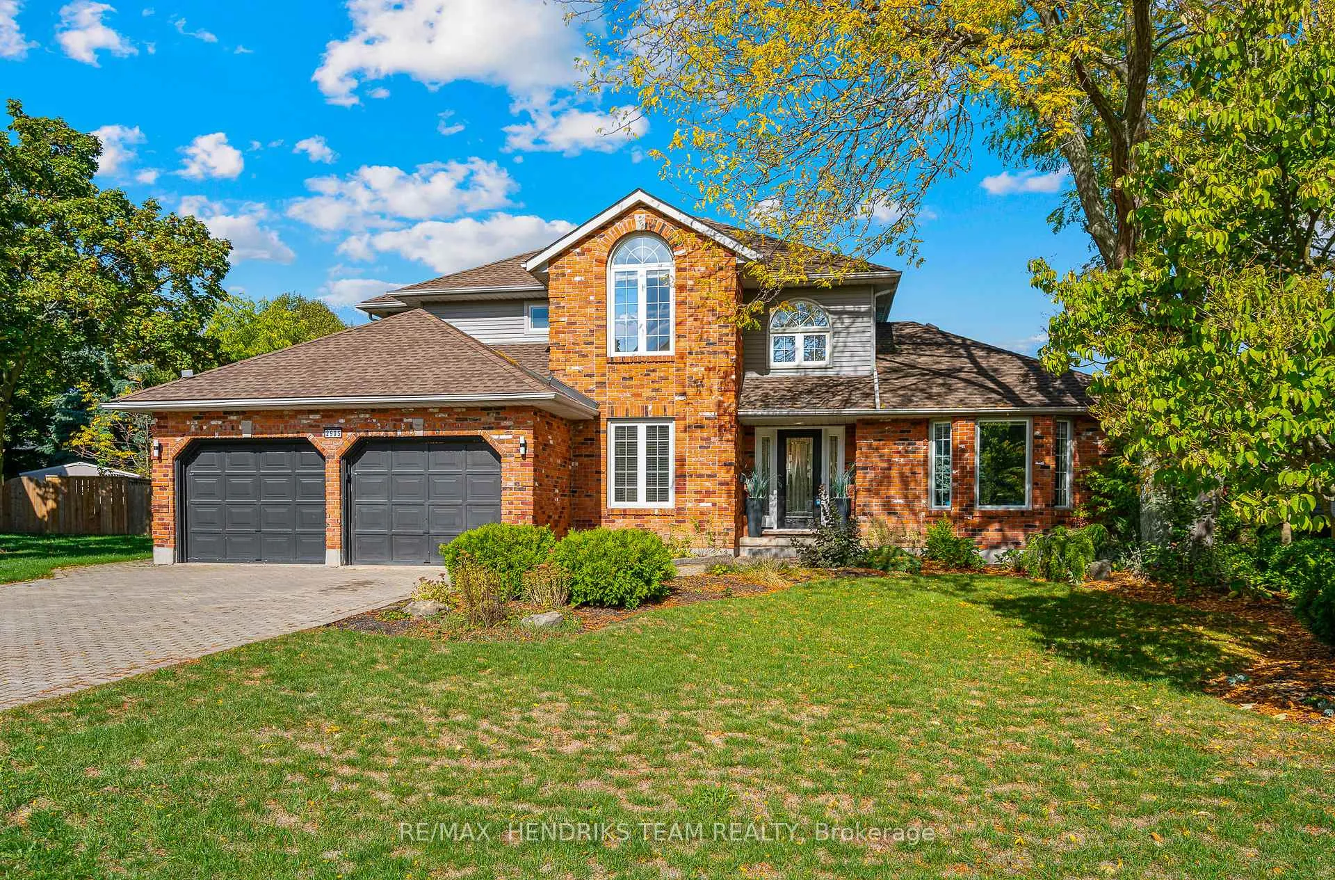 Front of 2905 Butler's Walk