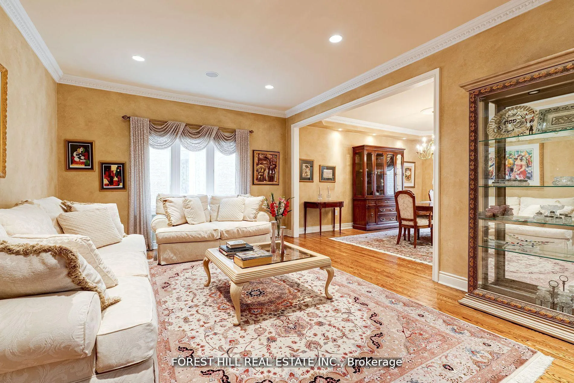 Photo 8 of 66 Sanibel Crescent, Vaughan, Uplands — HOMEH