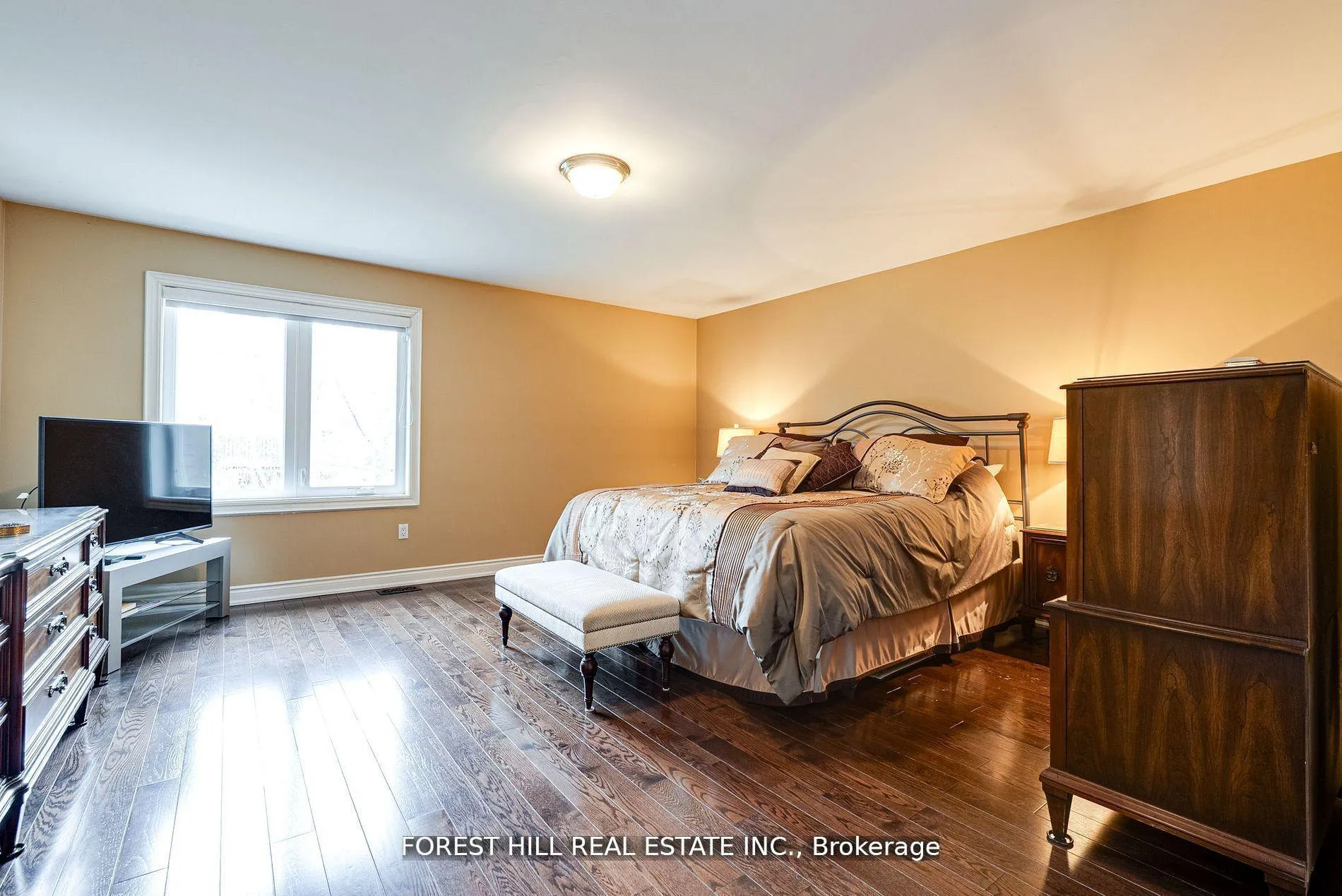 Photo 16 of 66 Sanibel Crescent, Vaughan, Uplands — HOMEH