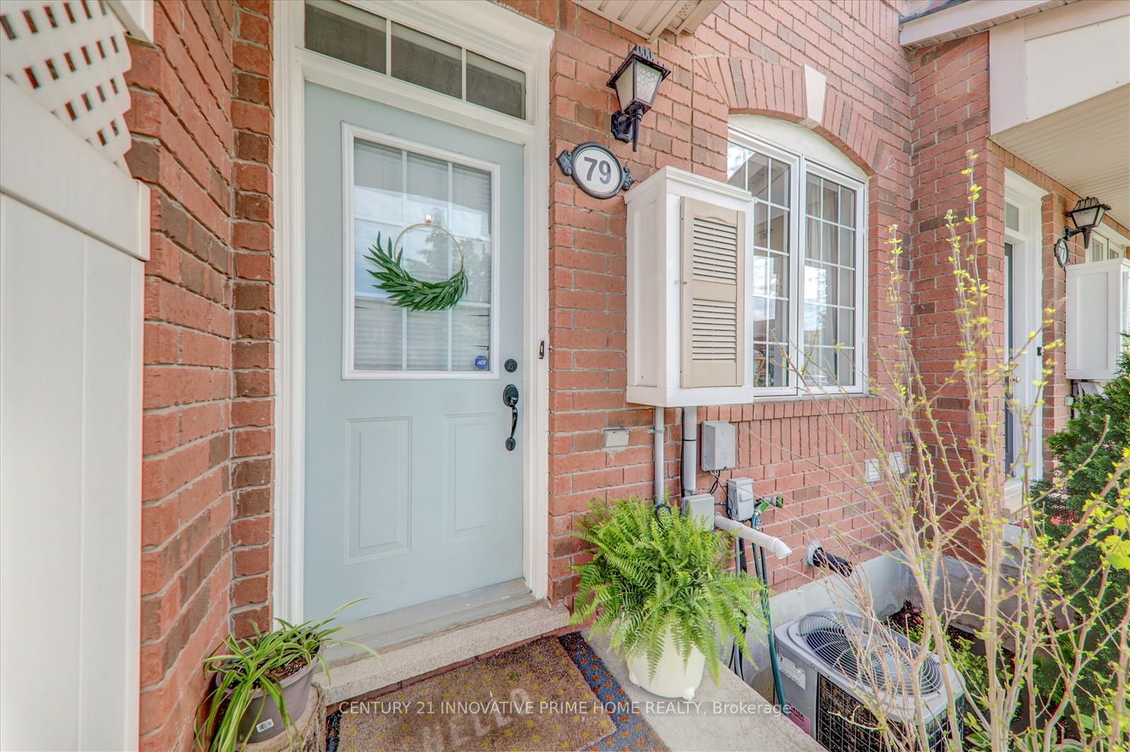 Photo 4 of 79 Coyote Crescent, Scarborough, Rouge — HOMEH