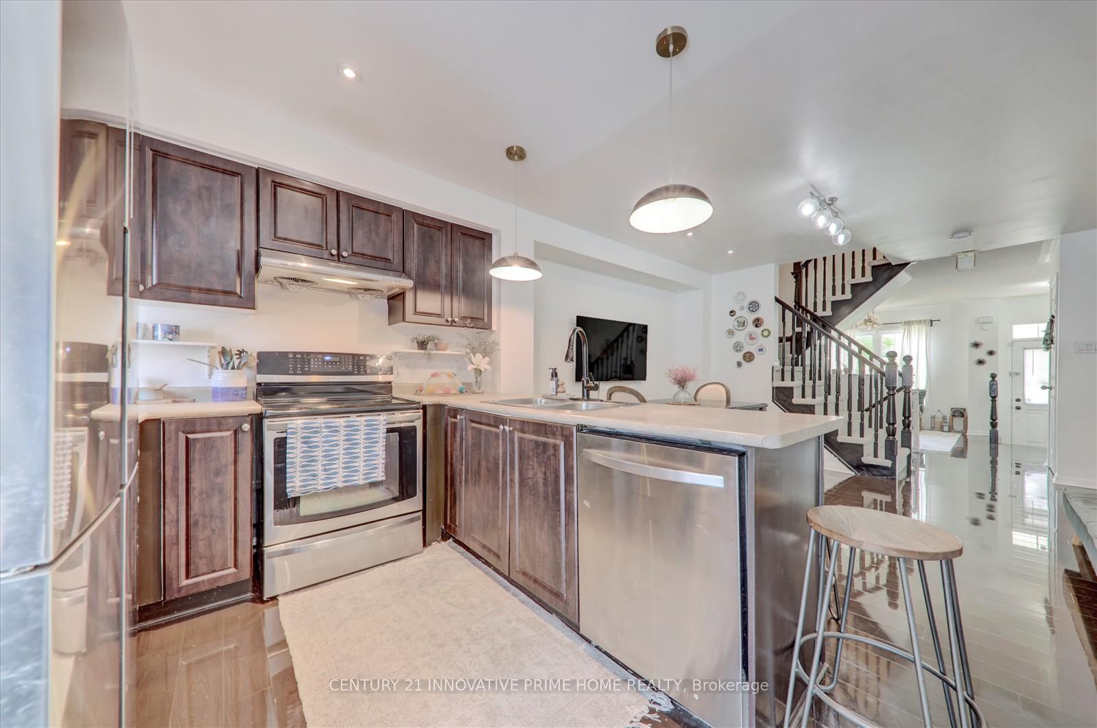 Photo 15 of 79 Coyote Crescent, Scarborough, Rouge — HOMEH