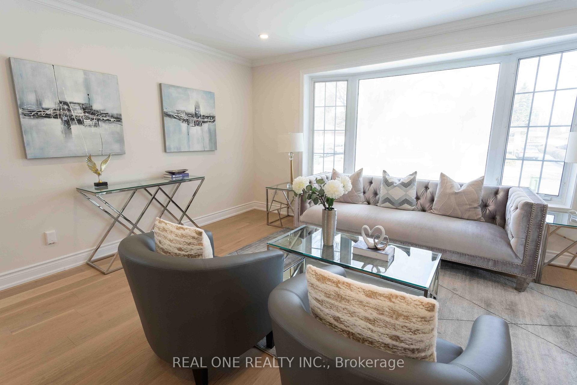 Photo 7 of 12 Wincrest Drive, Scarborough, Bendale — HOMEH