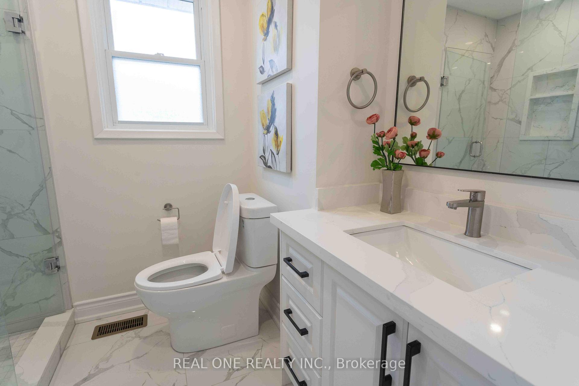 Photo 27 of 12 Wincrest Drive, Scarborough, Bendale — HOMEH