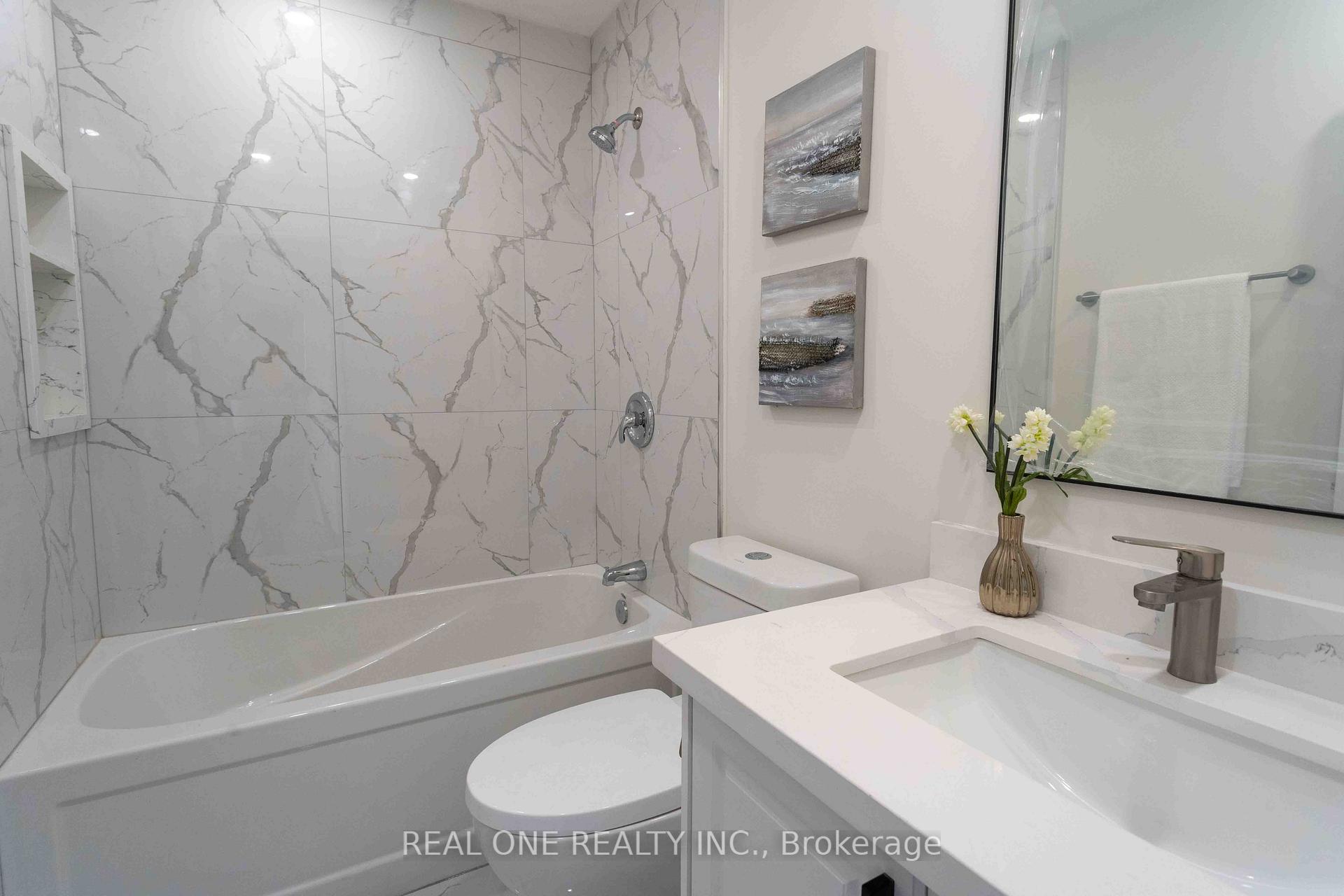 Photo 32 of 12 Wincrest Drive, Scarborough, Bendale — HOMEH