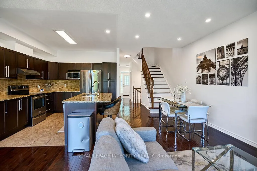 Photo 12 of 114 Battersea Crescent, Ottawa, Kanata - Kanata Lakes/Heritage Hills — HOMEH