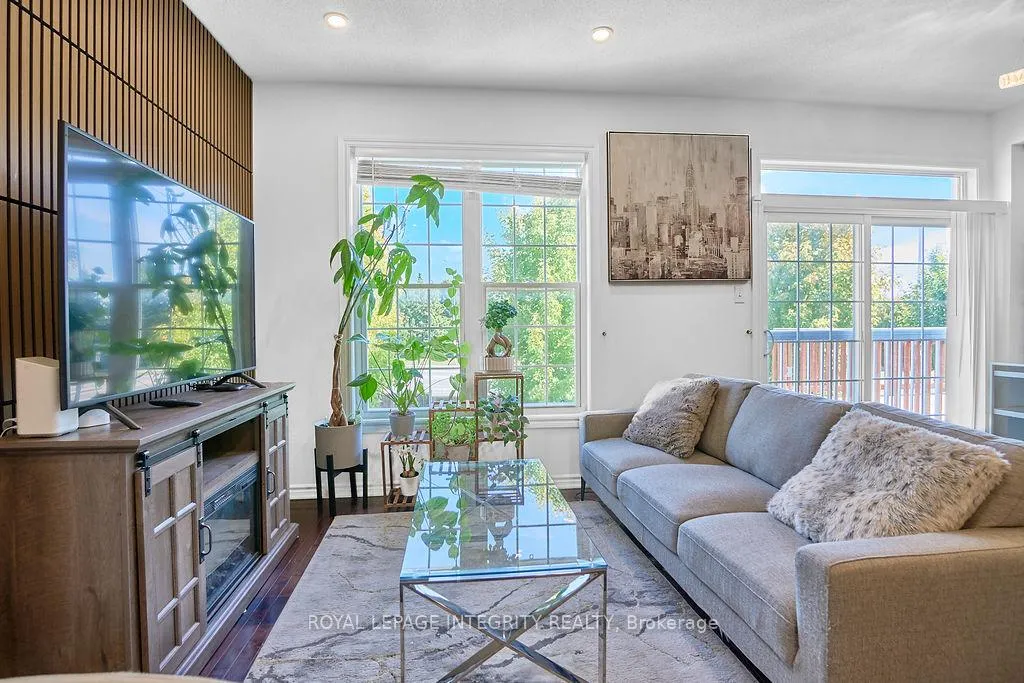 Photo 15 of 114 Battersea Crescent, Ottawa, Kanata - Kanata Lakes/Heritage Hills — HOMEH