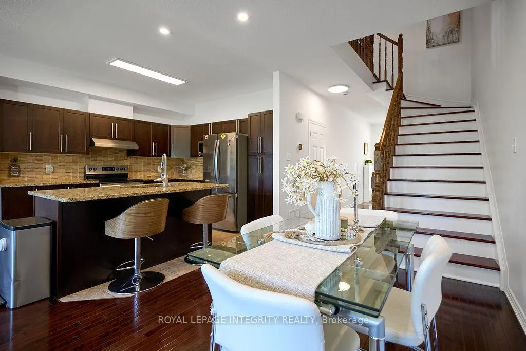 Photo 18 of 114 Battersea Crescent, Ottawa, Kanata - Kanata Lakes/Heritage Hills — HOMEH