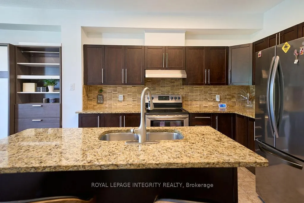 Photo 26 of 114 Battersea Crescent, Ottawa, Kanata - Kanata Lakes/Heritage Hills — HOMEH