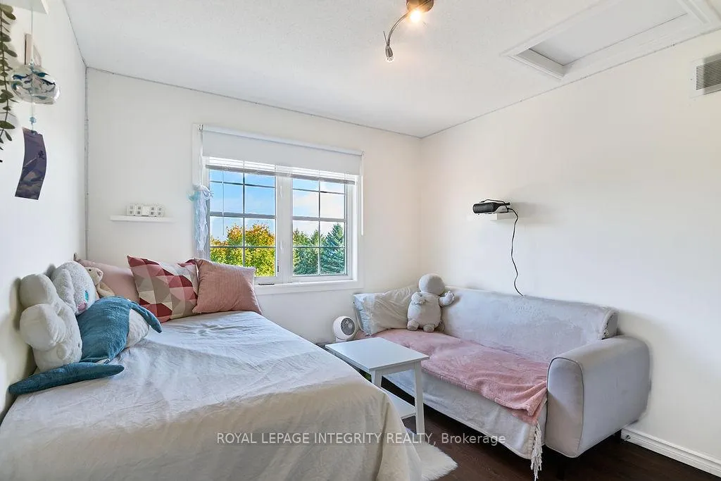 Photo 39 of 114 Battersea Crescent, Ottawa, Kanata - Kanata Lakes/Heritage Hills — HOMEH