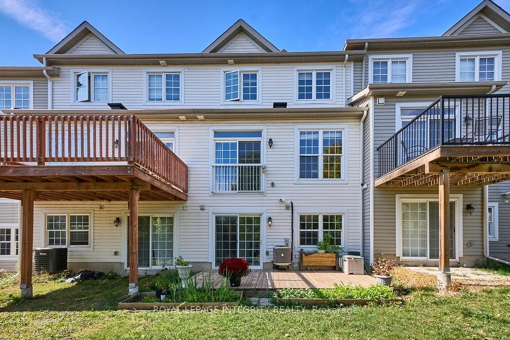 Photo 47 of 114 Battersea Crescent, Ottawa, Kanata - Kanata Lakes/Heritage Hills — HOMEH