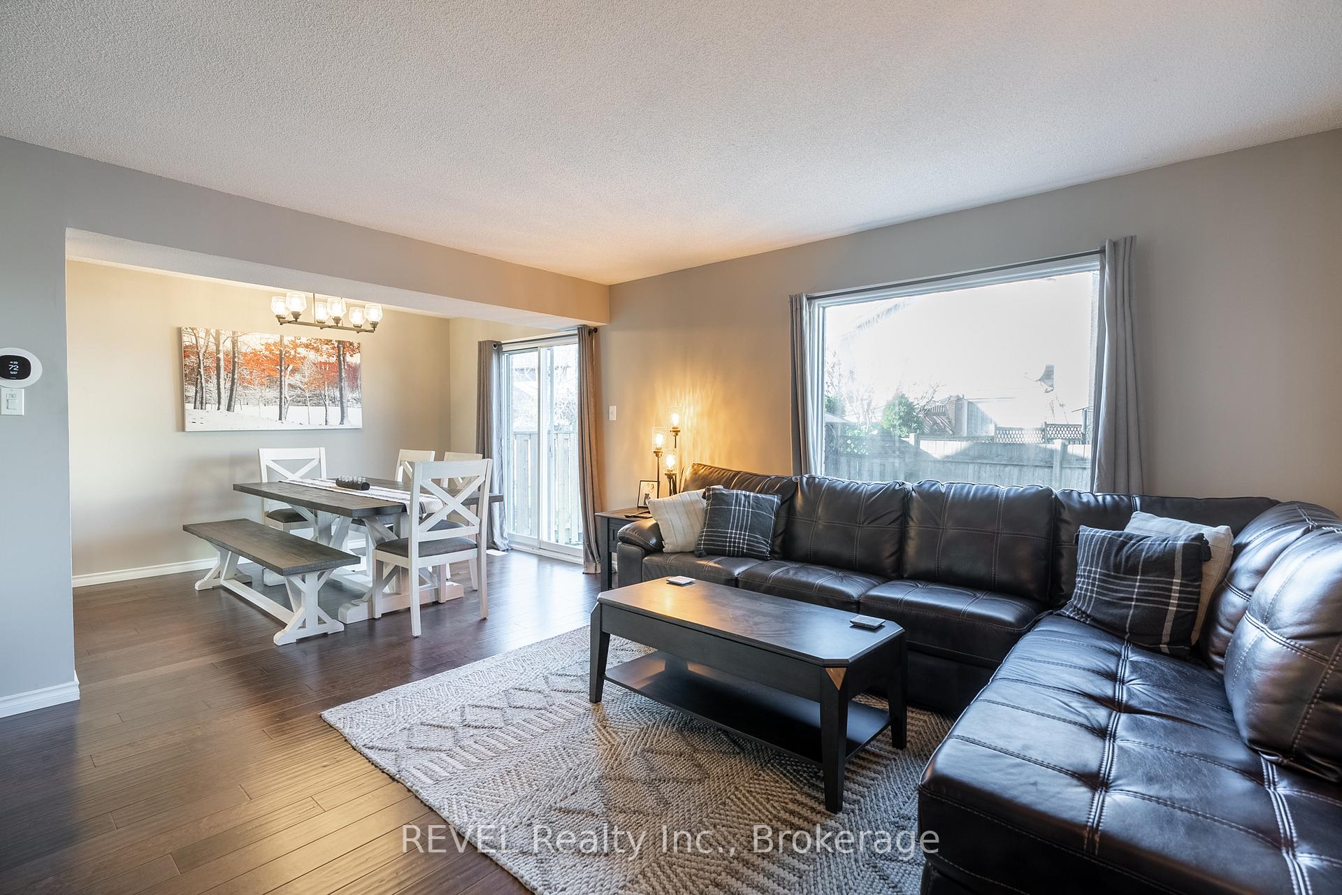 Photo 10 of 30 Naples Court, Thorold, Confederation Heights — HOMEH