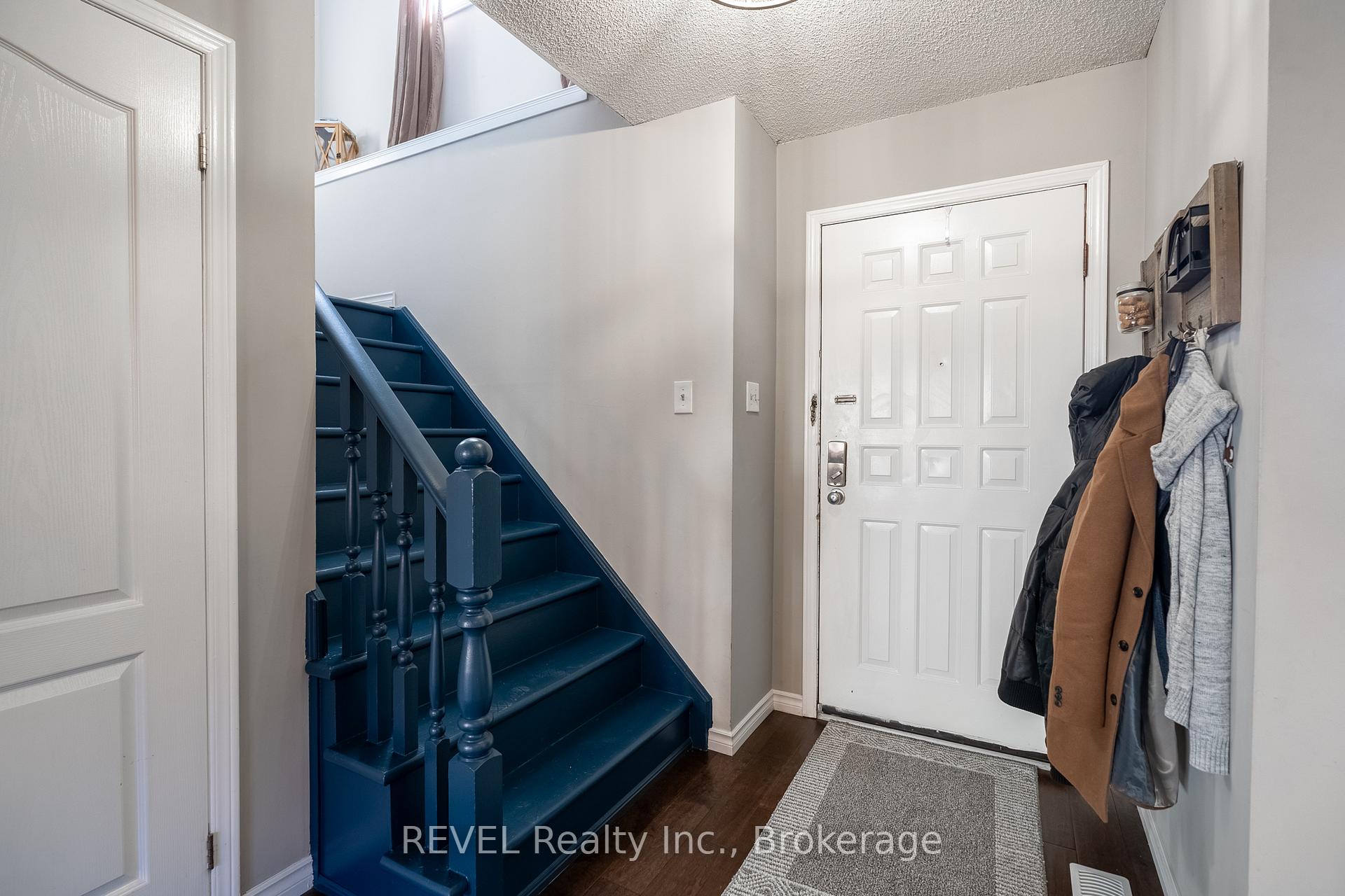 Photo 18 of 30 Naples Court, Thorold, Confederation Heights — HOMEH