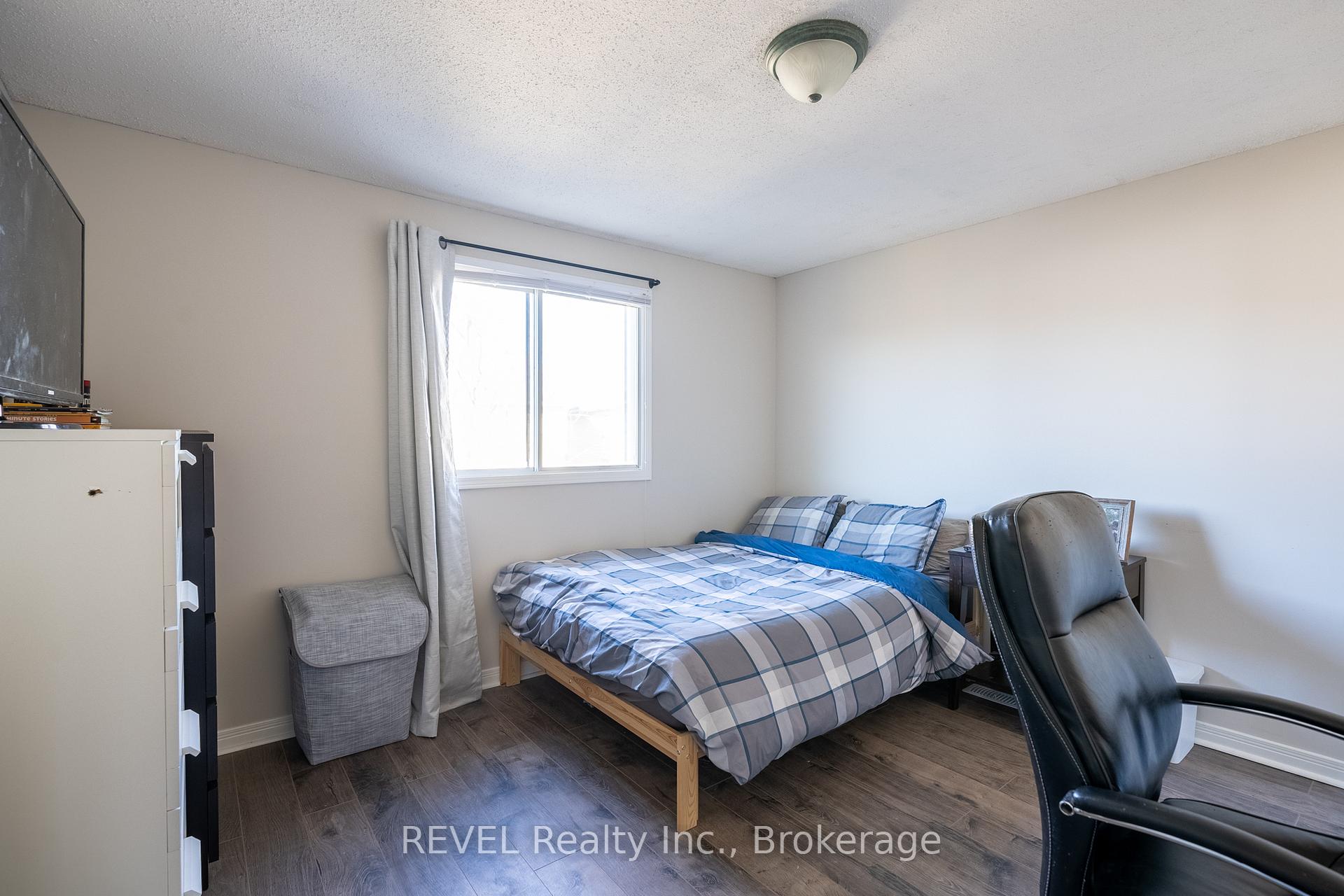 Photo 21 of 30 Naples Court, Thorold, Confederation Heights — HOMEH
