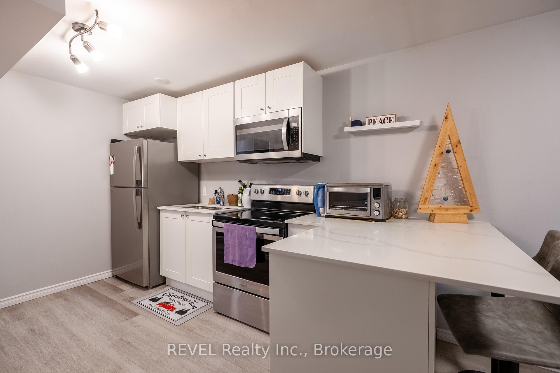 Photo 25 of 30 Naples Court, Thorold, Confederation Heights — HOMEH