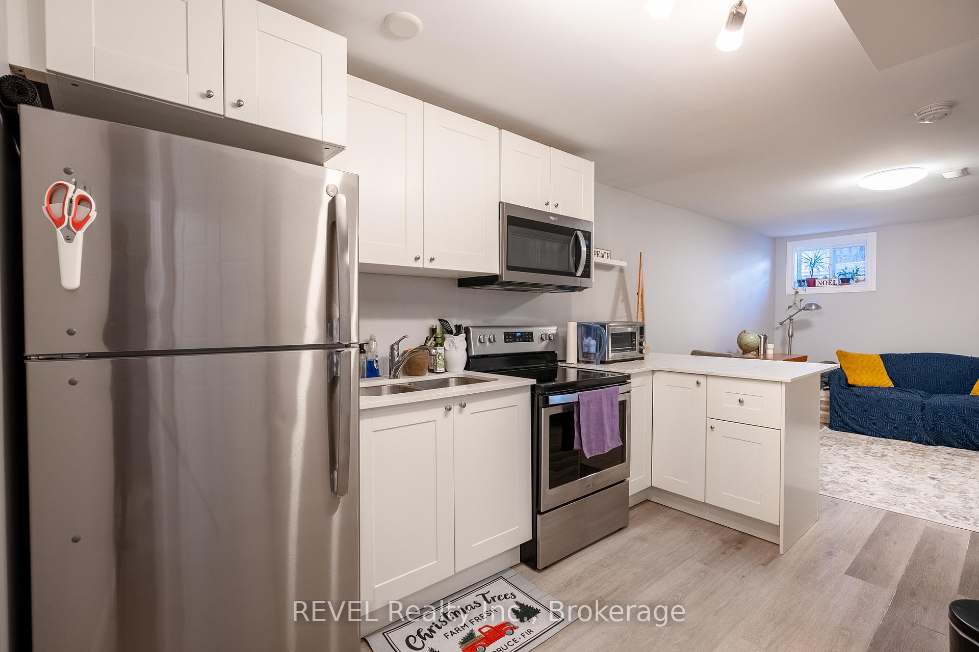 Photo 27 of 30 Naples Court, Thorold, Confederation Heights — HOMEH