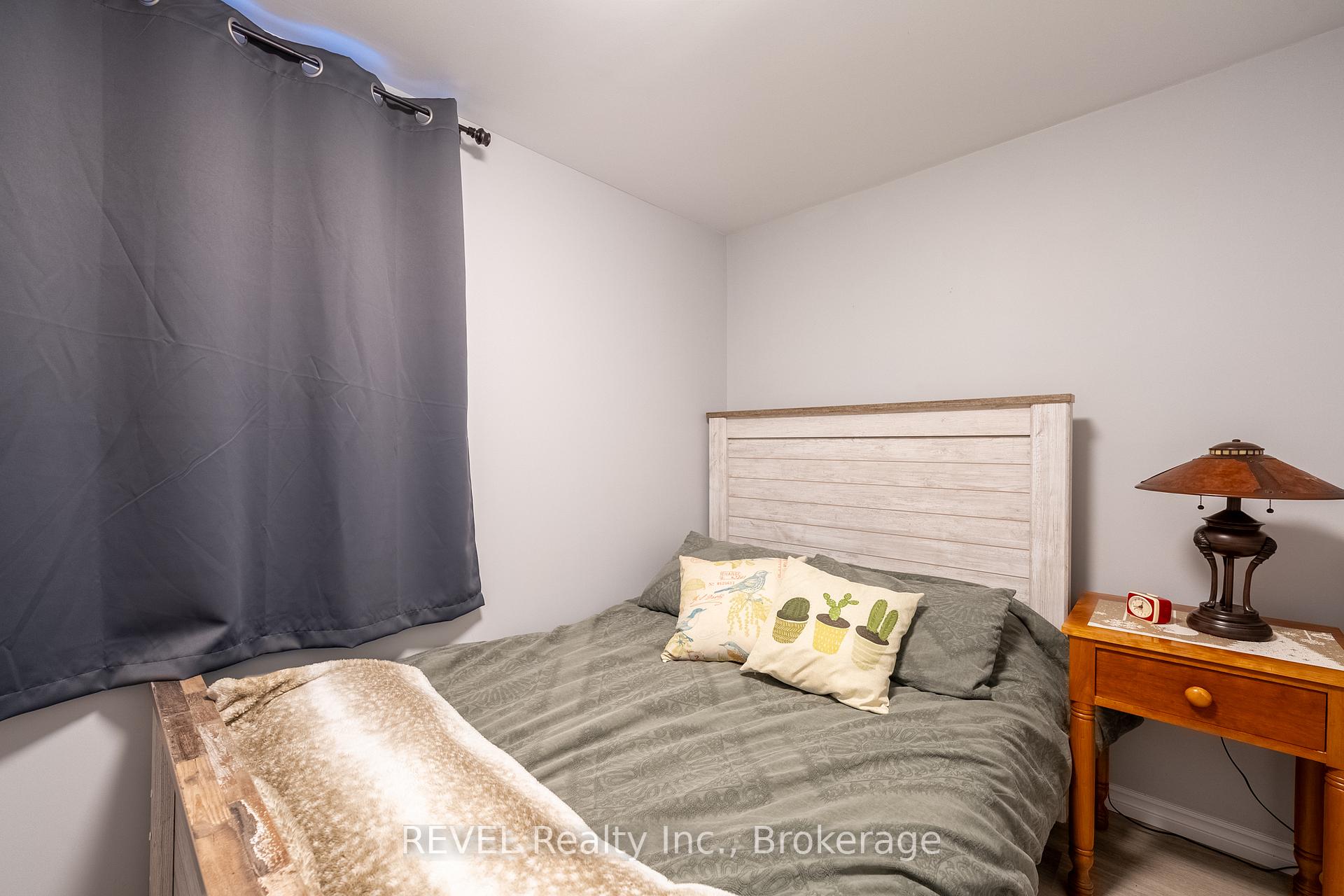 Photo 30 of 30 Naples Court, Thorold, Confederation Heights — HOMEH