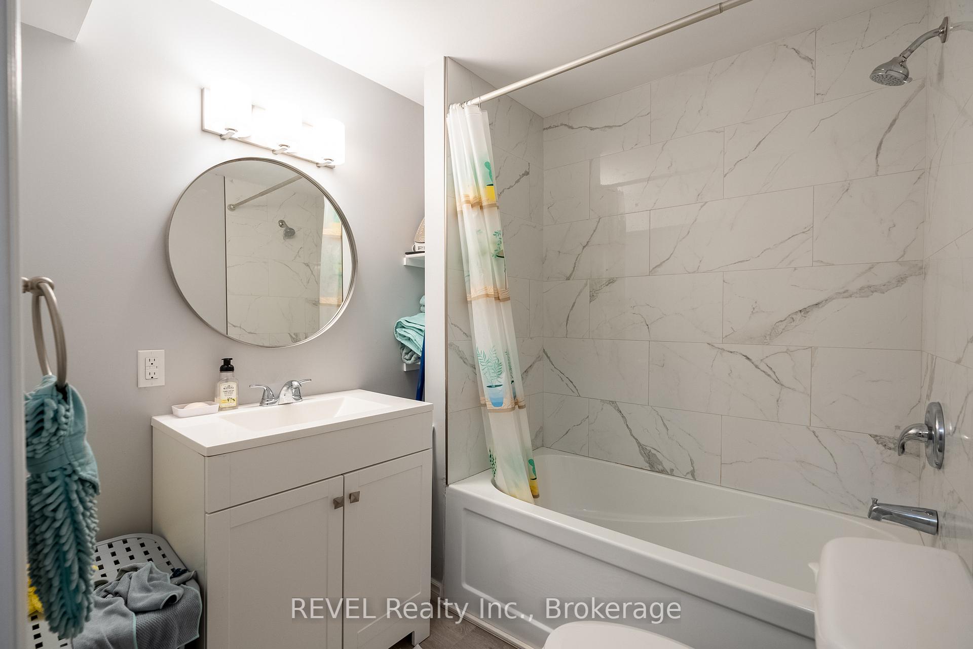 Photo 31 of 30 Naples Court, Thorold, Confederation Heights — HOMEH