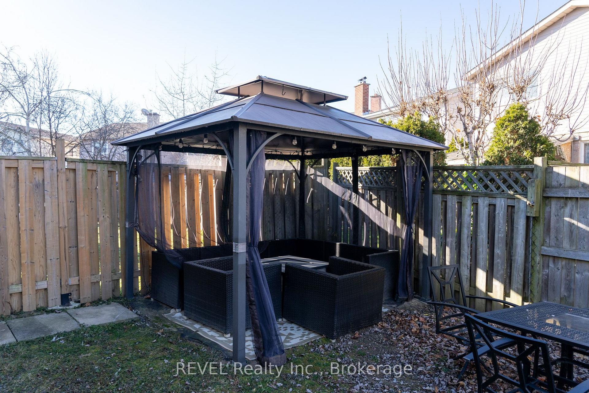 Photo 37 of 30 Naples Court, Thorold, Confederation Heights — HOMEH