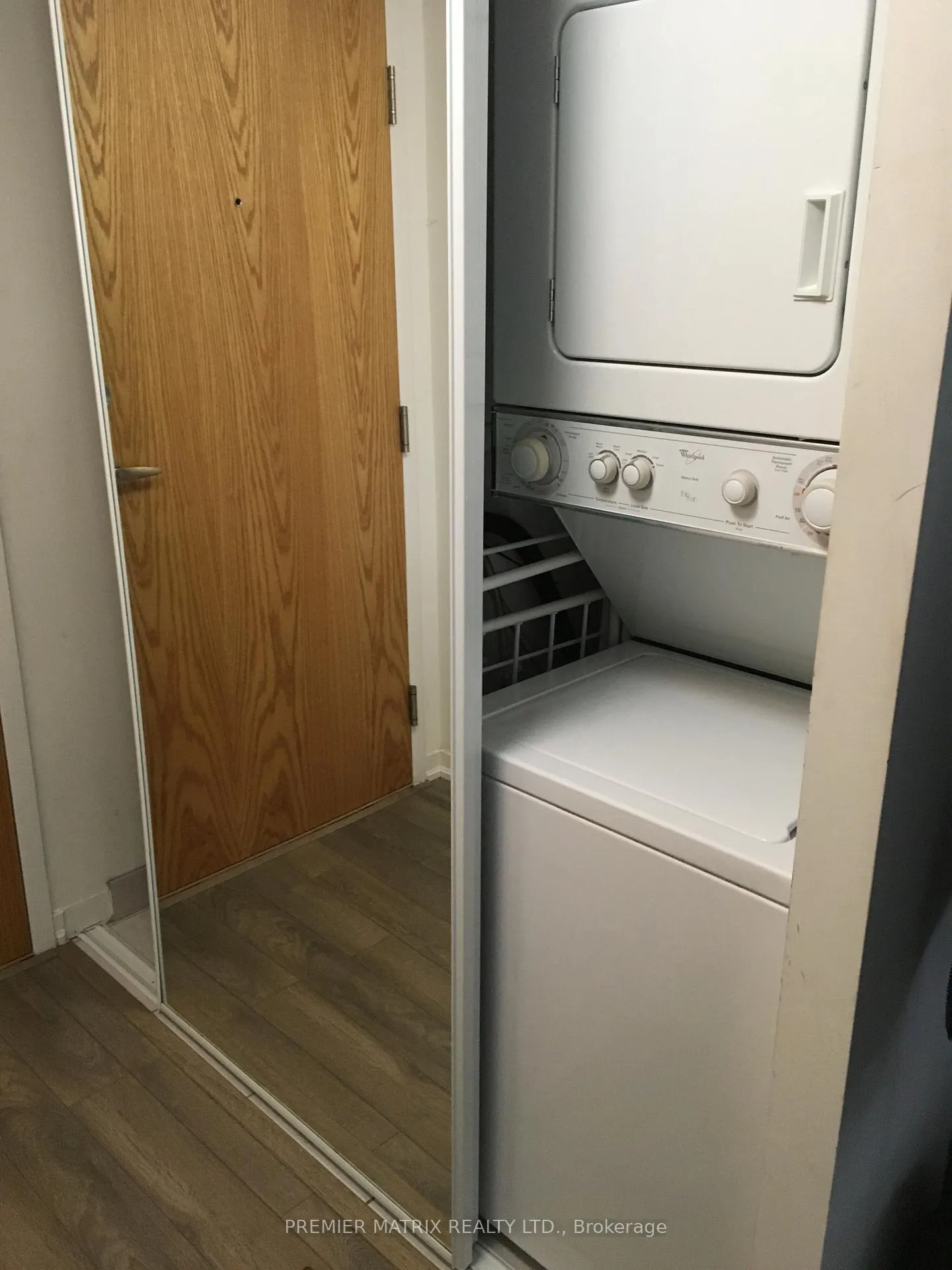 Photo 14 of Unit 904, 20 Joe Shuster Way, Toronto, South Parkdale — HOMEH