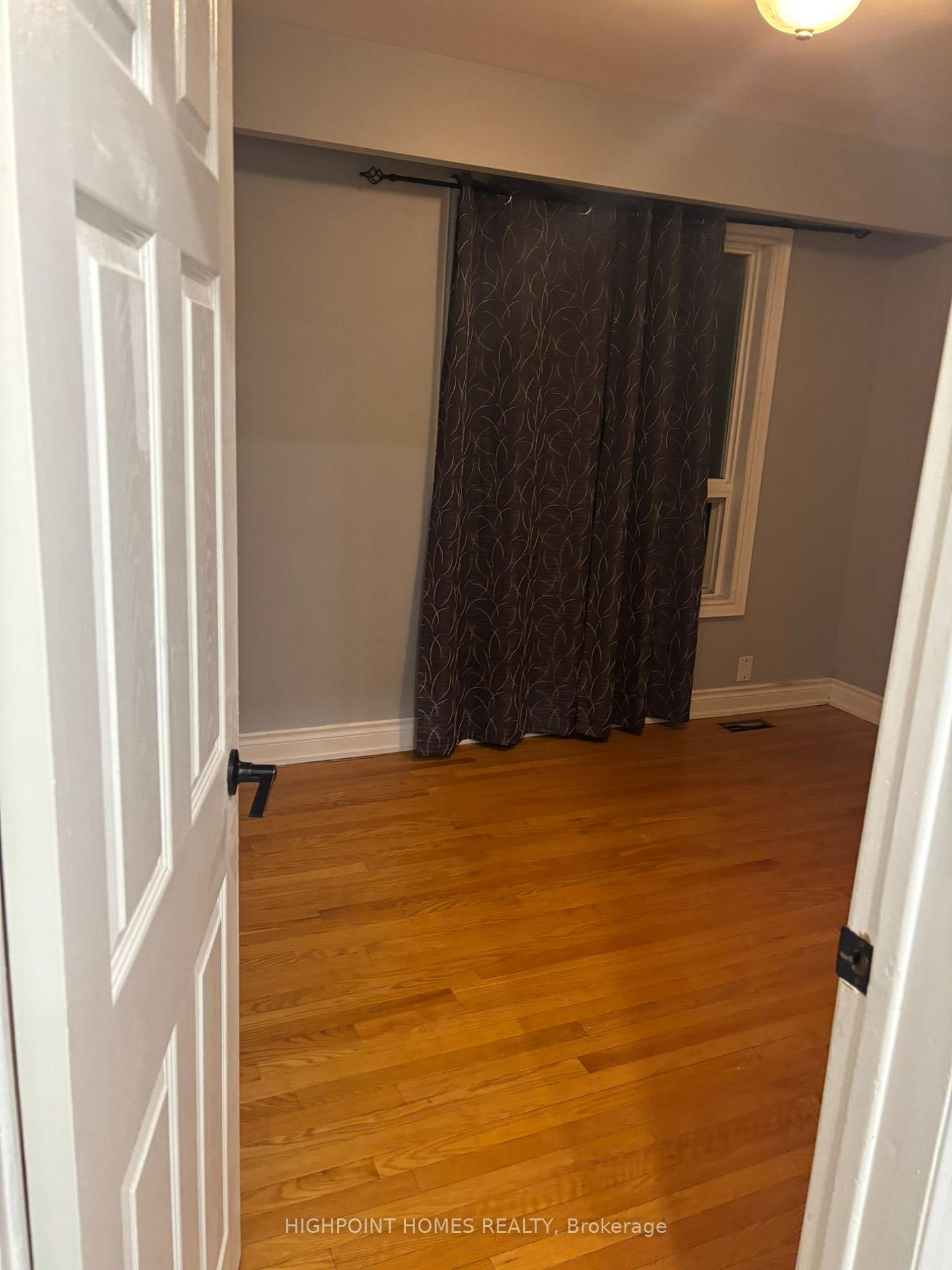 Photo 2 of 108 Golfhaven Drive, Scarborough, Woburn — HOMEH