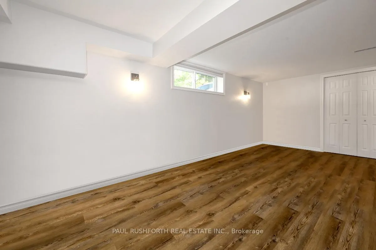 Photo 20 of 922 Pinewood Crescent, Ottawa, Queensway Terrace North — HOMEH
