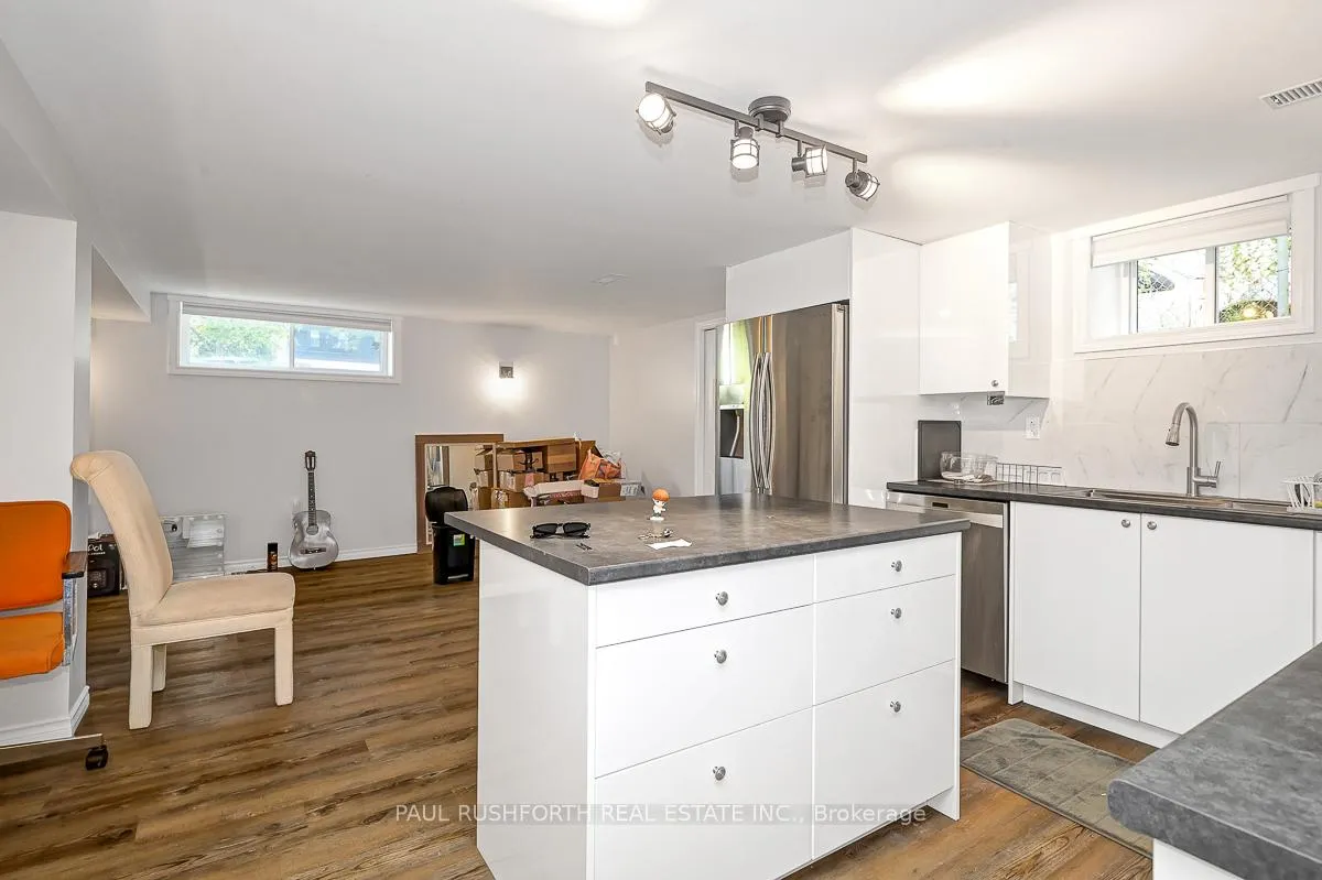 Photo 23 of 922 Pinewood Crescent, Ottawa, Queensway Terrace North — HOMEH