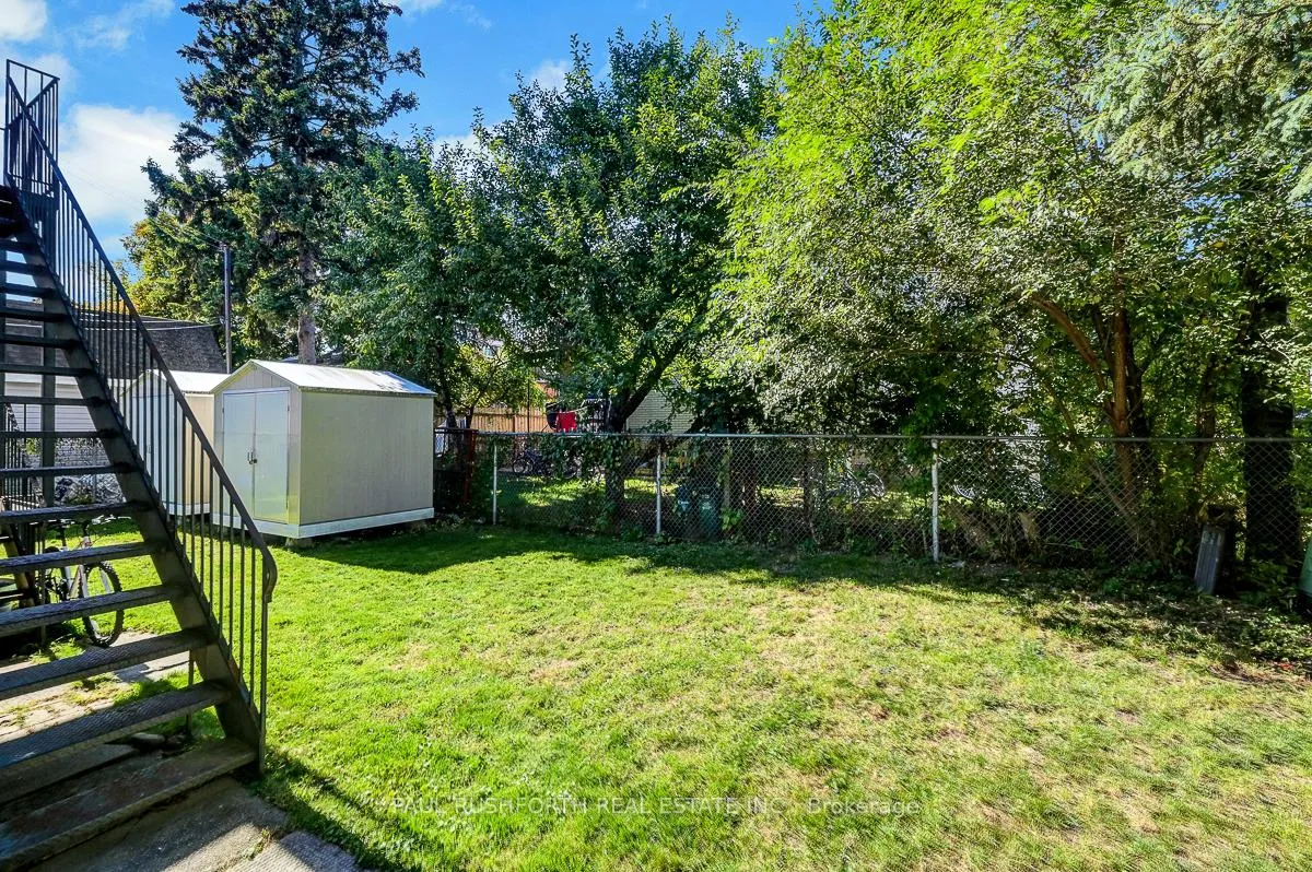 Photo 29 of 922 Pinewood Crescent, Ottawa, Queensway Terrace North — HOMEH