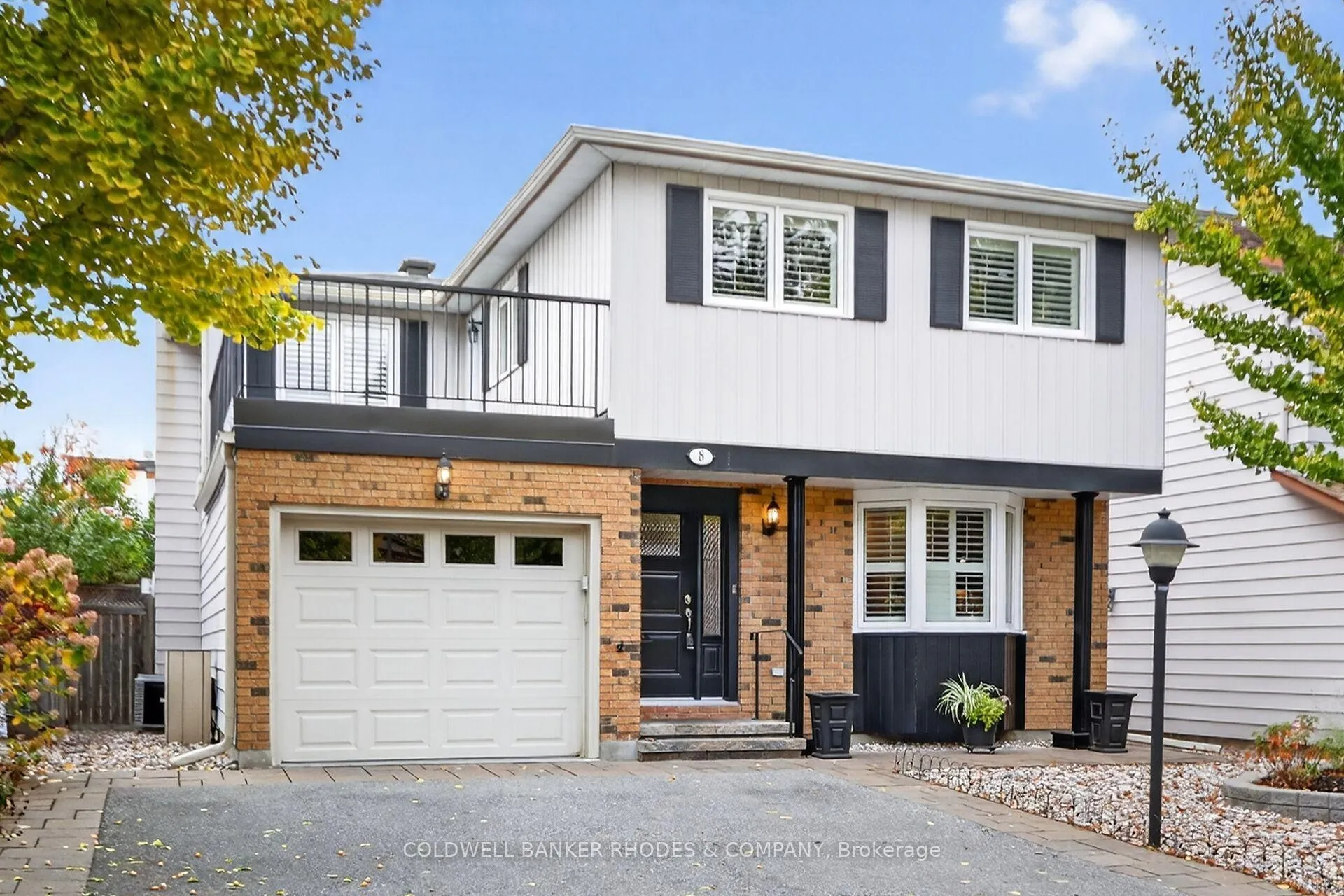 Photo 1 of 8 Confederation Private, Ottawa, Mooneys Bay/Riverside Park — HOMEH