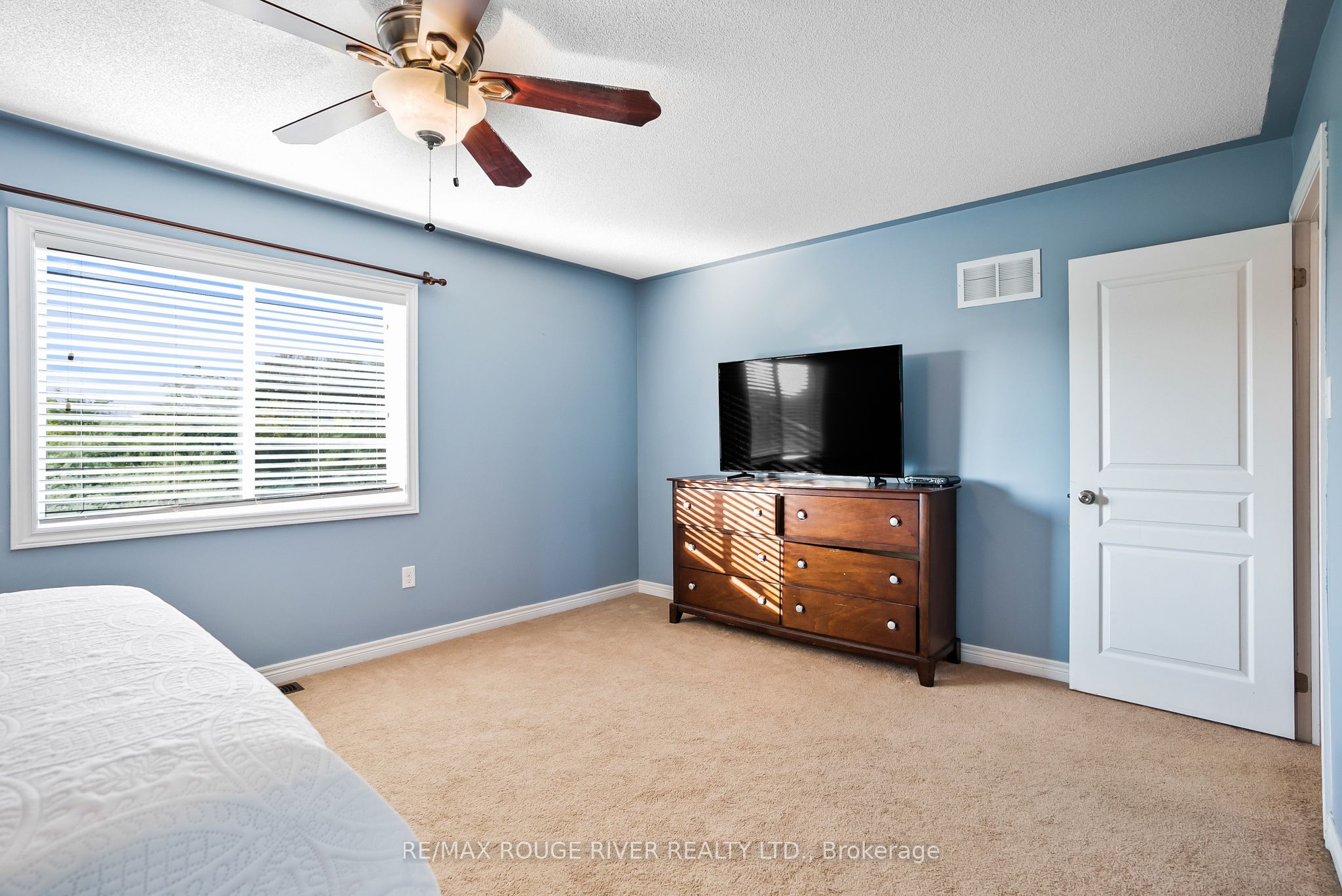 Photo 67 of 58 Albert Street, Clarington, Bowmanville — HOMEH