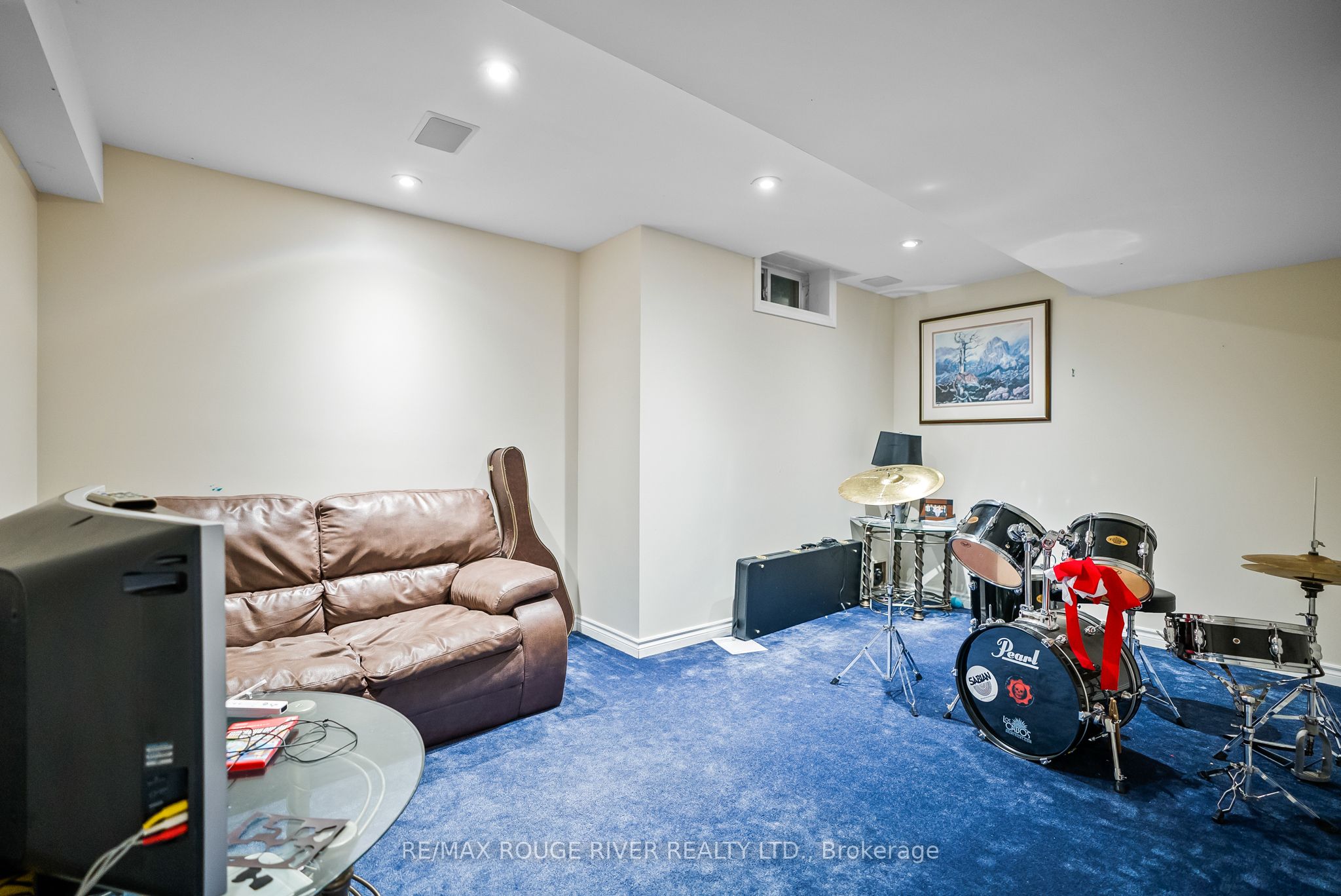Photo 74 of 58 Albert Street, Clarington, Bowmanville — HOMEH