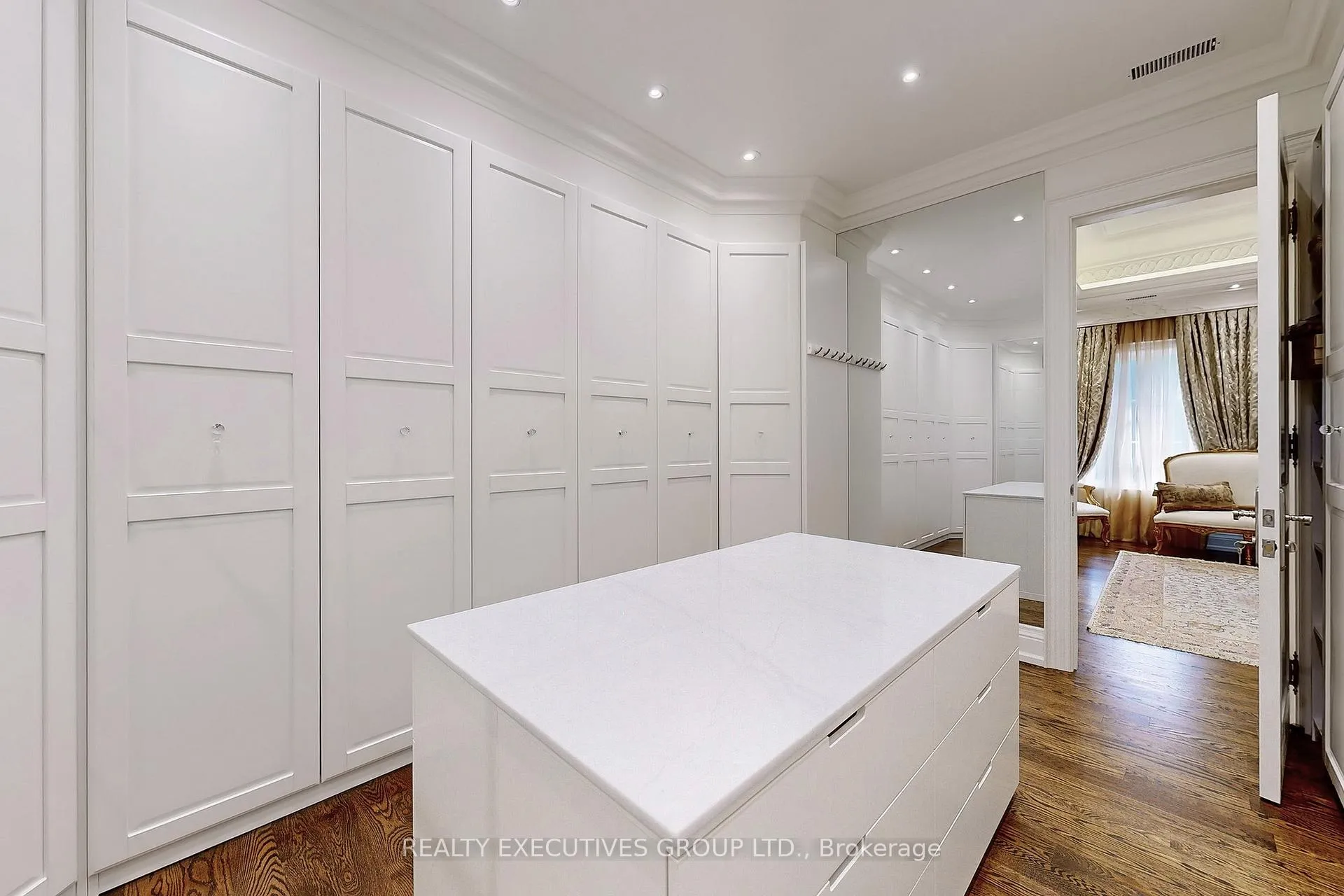 Photo 30 of 169 Bay Thorn Drive, Markham, Royal Orchard — HOMEH