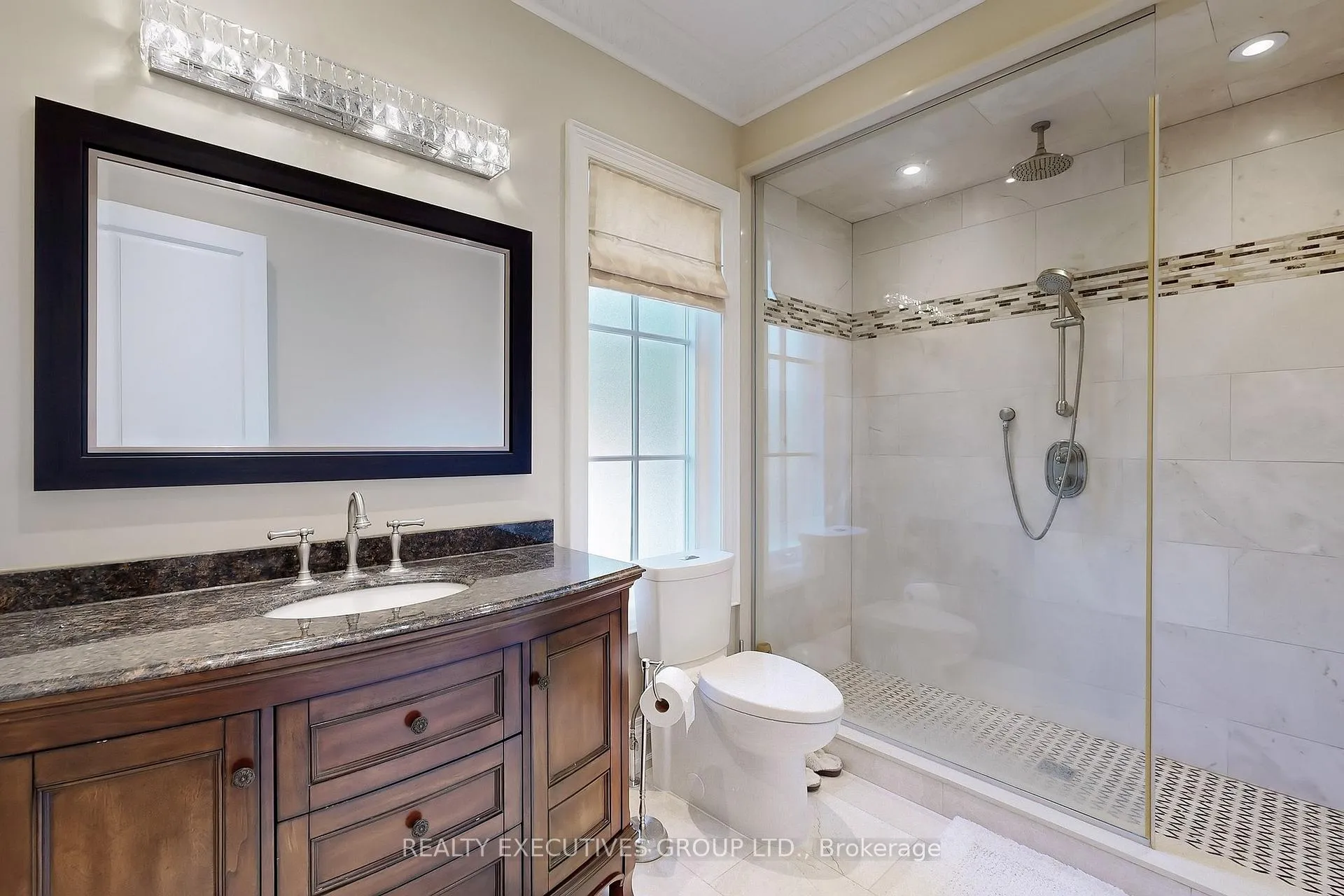Photo 36 of 169 Bay Thorn Drive, Markham, Royal Orchard — HOMEH