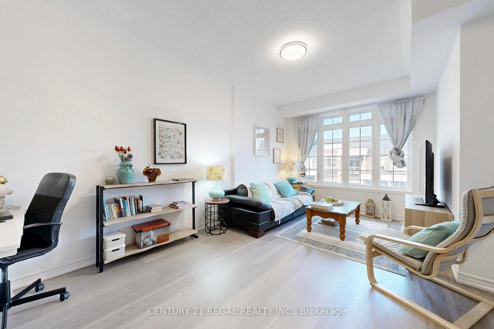 Photo 6 of 29 Rougeview Park Crescent, Markham, Greensborough — HOMEH