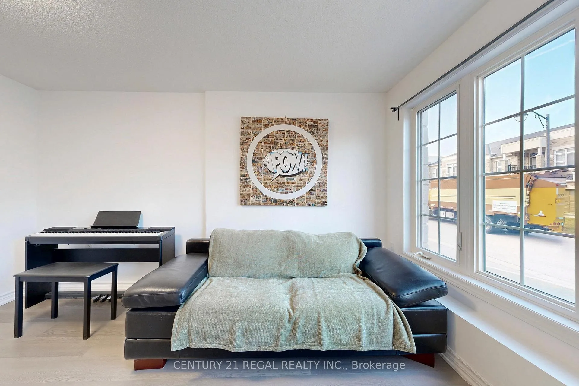 Photo 22 of 29 Rougeview Park Crescent, Markham, Greensborough — HOMEH
