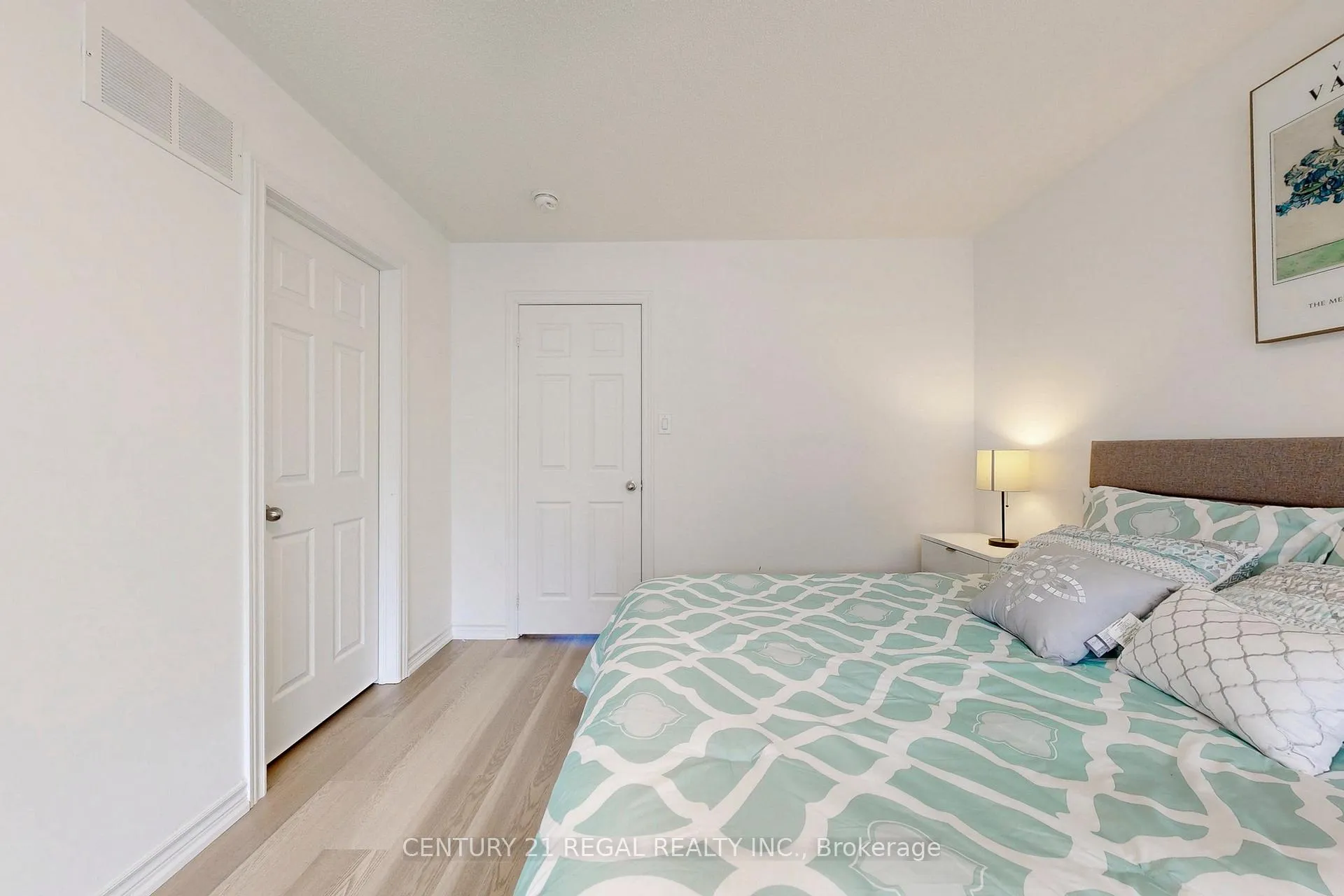 Photo 26 of 29 Rougeview Park Crescent, Markham, Greensborough — HOMEH