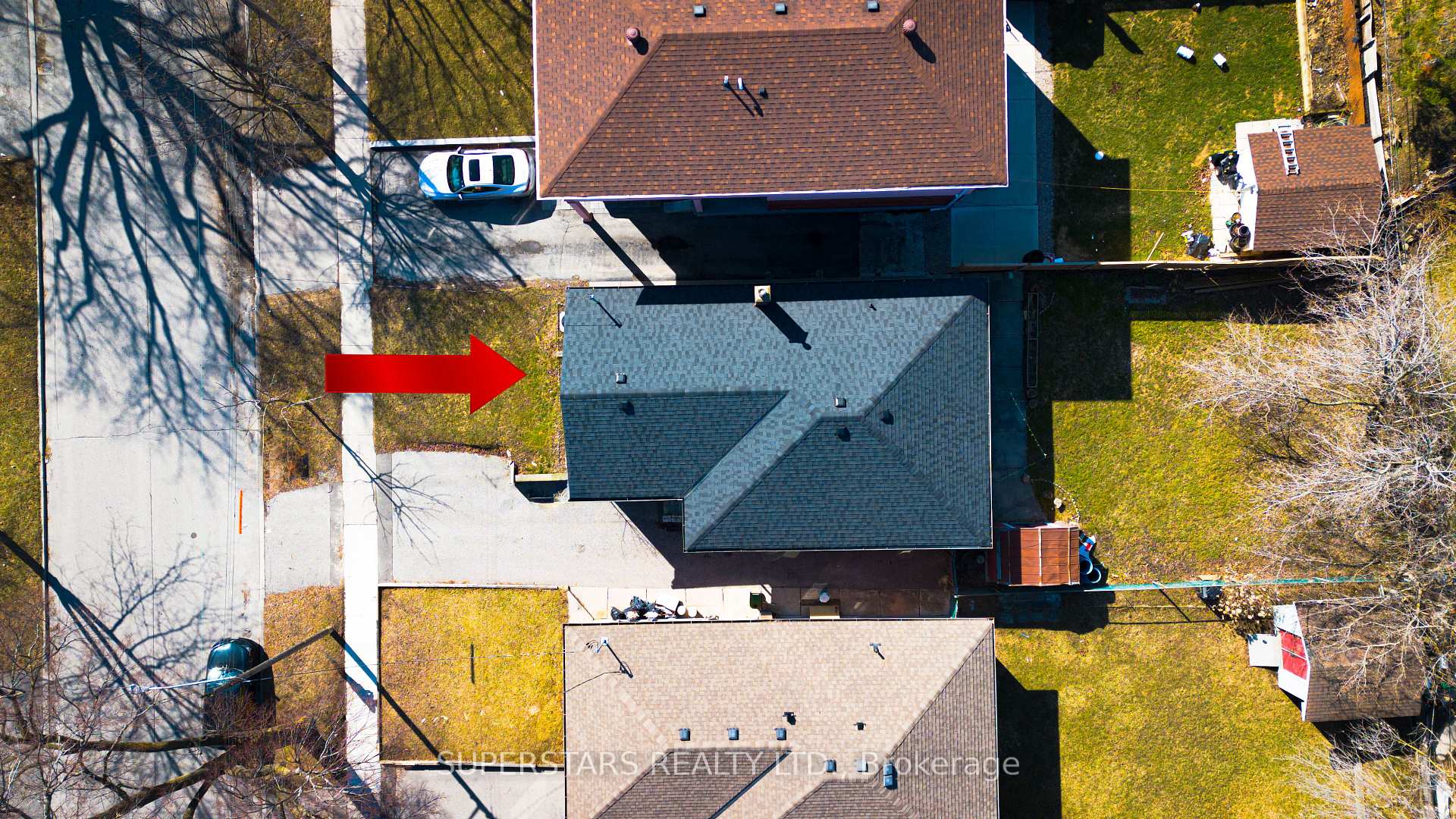 Photo 13 of 130 Pandora Circle, Scarborough, Woburn — HOMEH