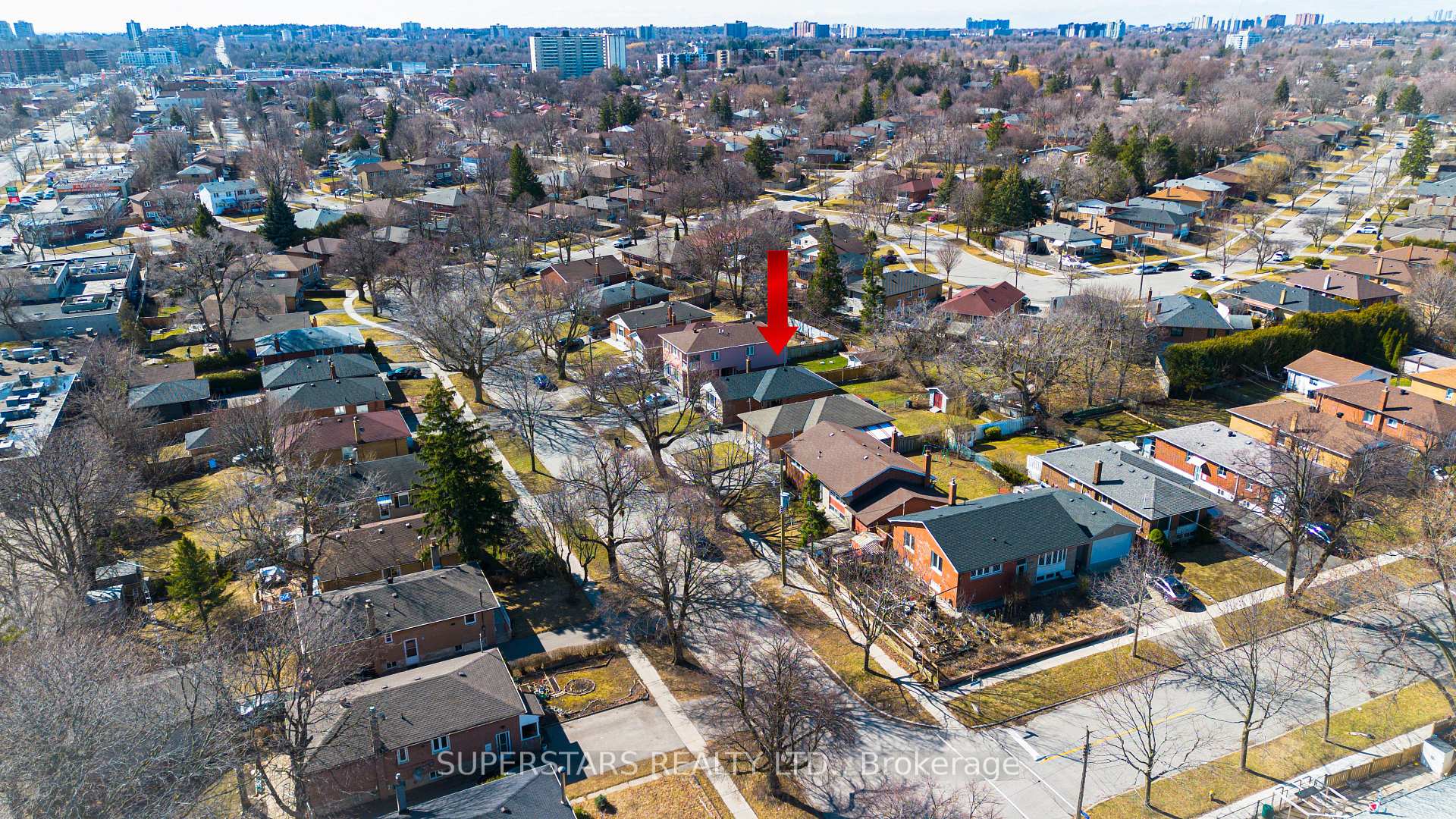 Photo 14 of 130 Pandora Circle, Scarborough, Woburn — HOMEH