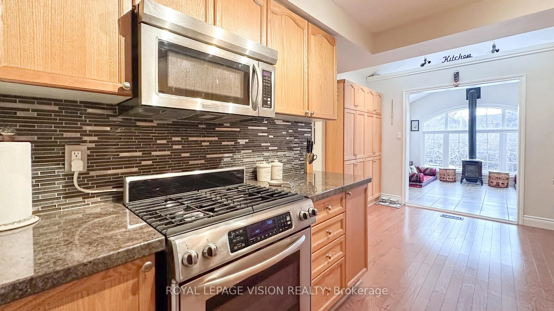Photo 20 of 1939 A Parkside Drive, Pickering, Amberlea — HOMEH