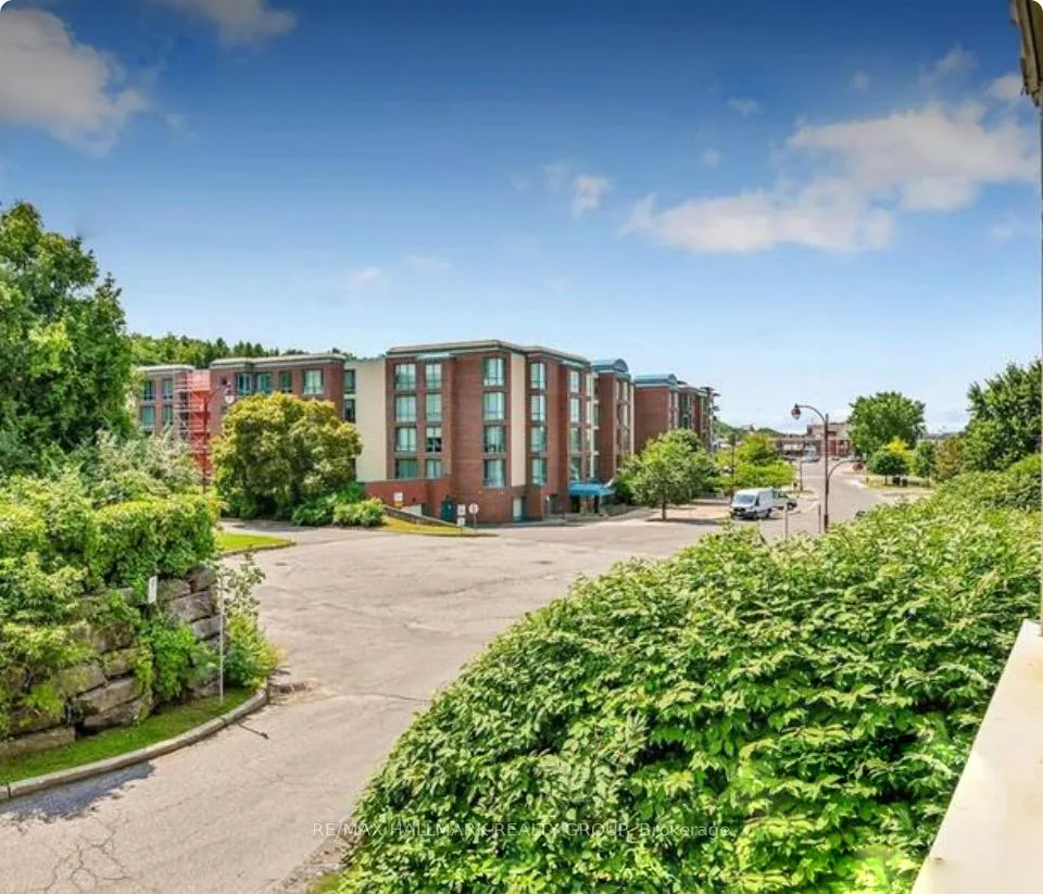 Photo 16 of Unit 203, 345 Centrum Boulevard, Ottawa, Bilberry Creek/Queenswood Heights — HOMEH