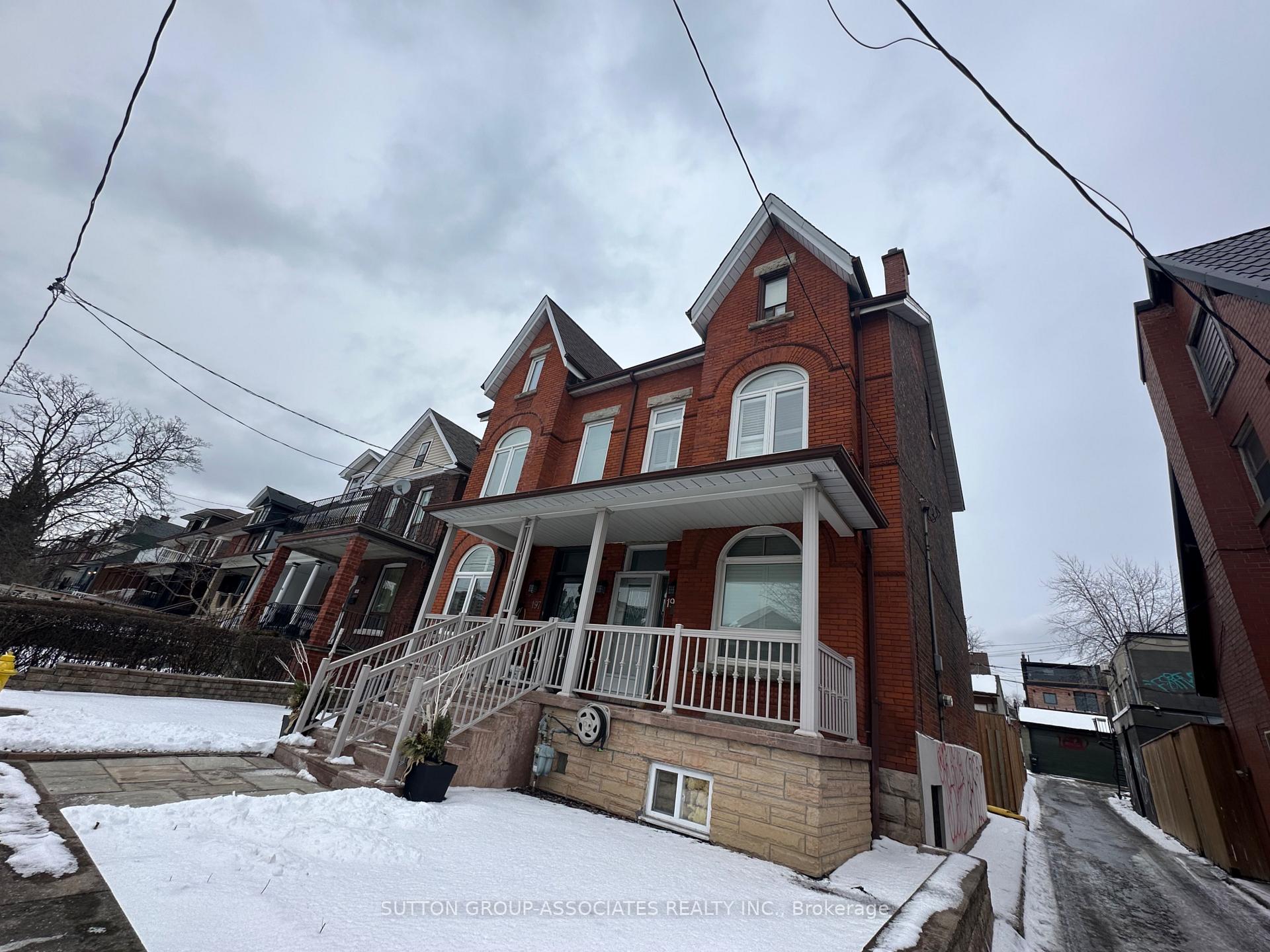 Front of 195 Montrose Avenue