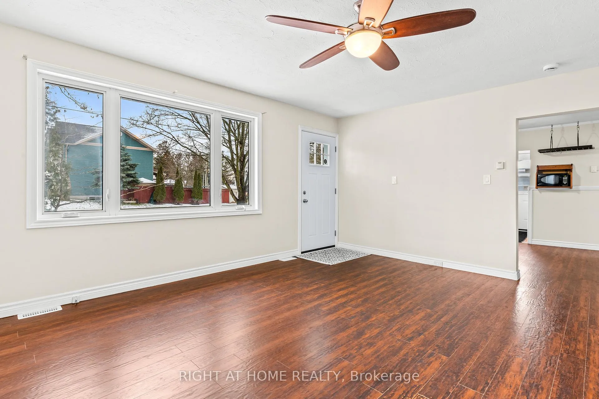 Photo 10 of 81 Jonas Street, Essa, Angus — HOMEH
