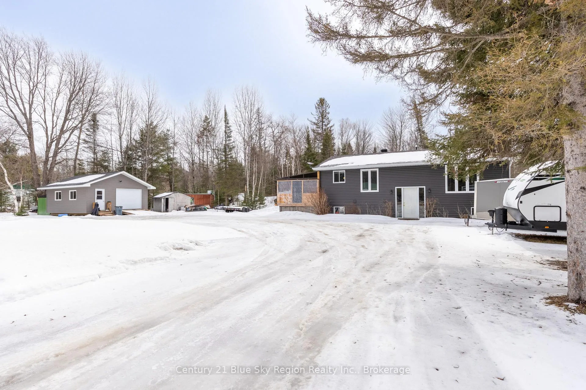 Photo 25 of 229 Lindquist Line, Powassan — HOMEH