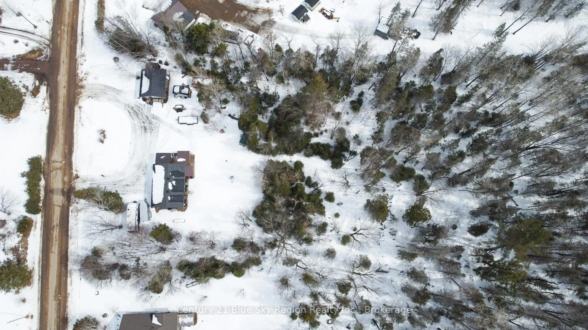 Photo 27 of 229 Lindquist Line, Powassan — HOMEH