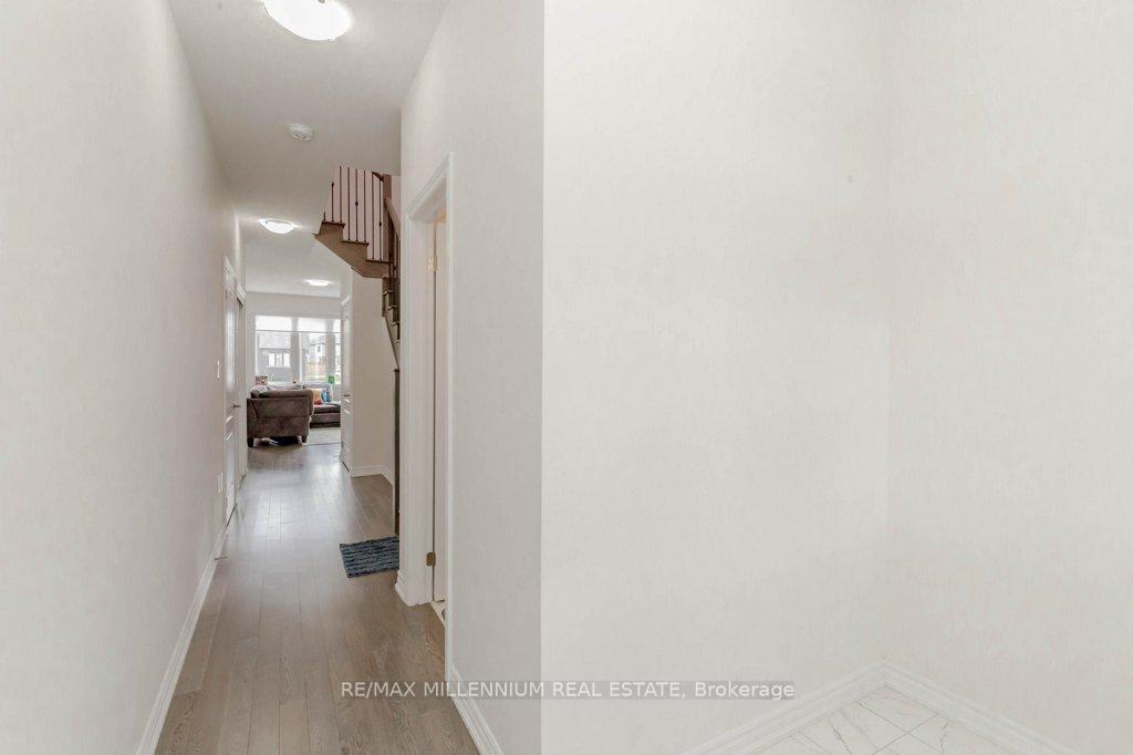 Photo 6 of 301 Vanilla Trail, Thorold, Rolling Meadows — HOMEH