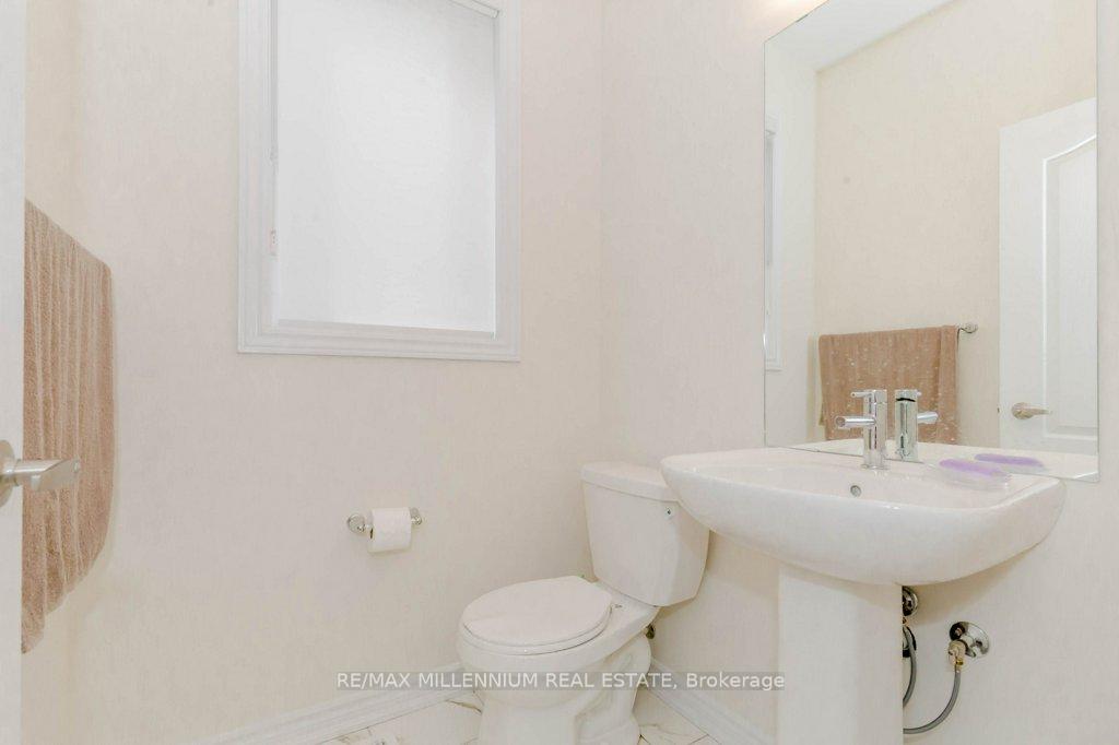Photo 19 of 301 Vanilla Trail, Thorold, Rolling Meadows — HOMEH