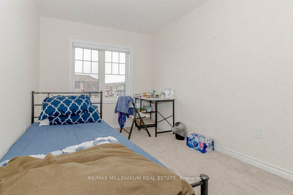 Photo 32 of 301 Vanilla Trail, Thorold, Rolling Meadows — HOMEH
