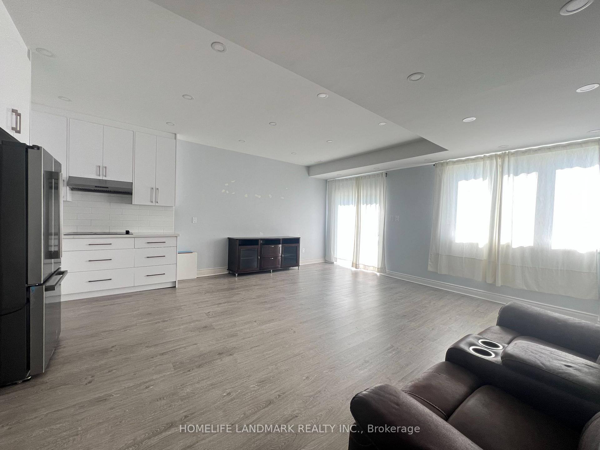 Photo 21 of 20 Mac Frost Way, Scarborough, Rouge — HOMEH